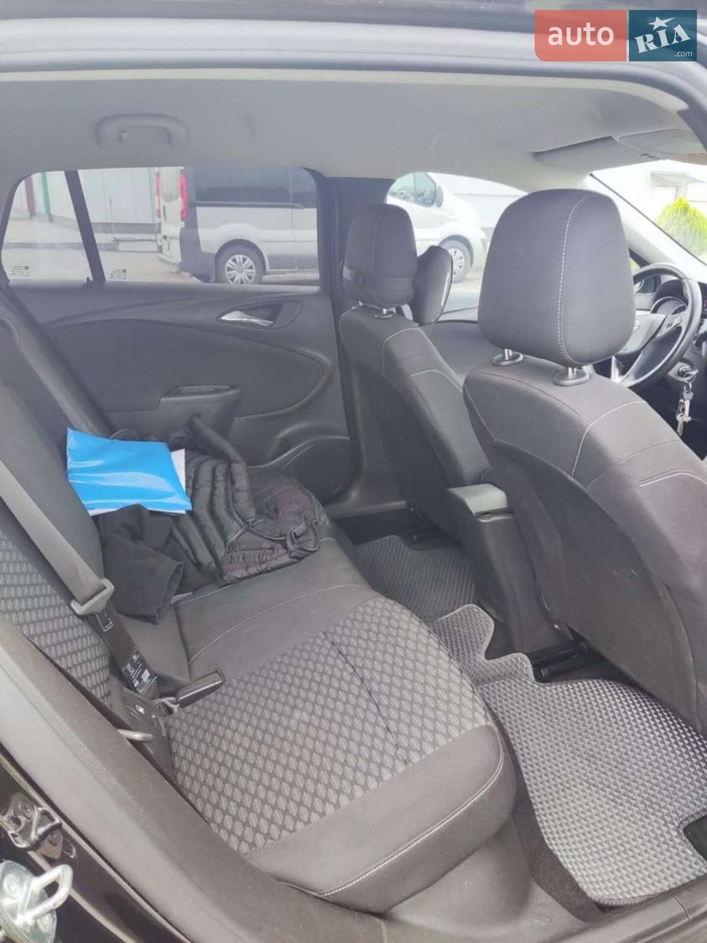 Opel Astra 2017 VIN W0LBD8EG3H8088832 фото оголошення 8 з 9