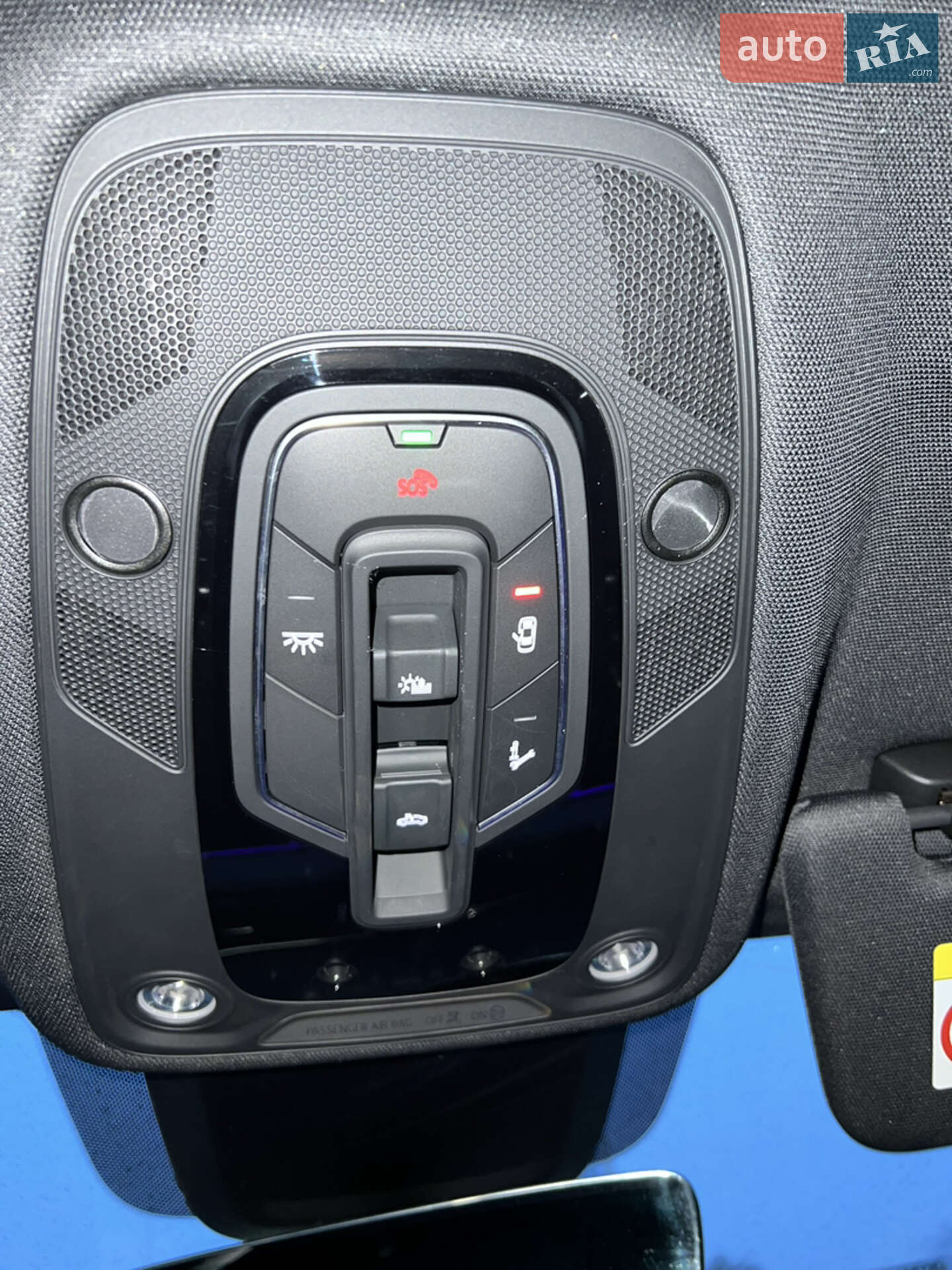 Audi e-tron 2019 VIN WAUZZZGE4LB016212 фото оголошення 18 з 21