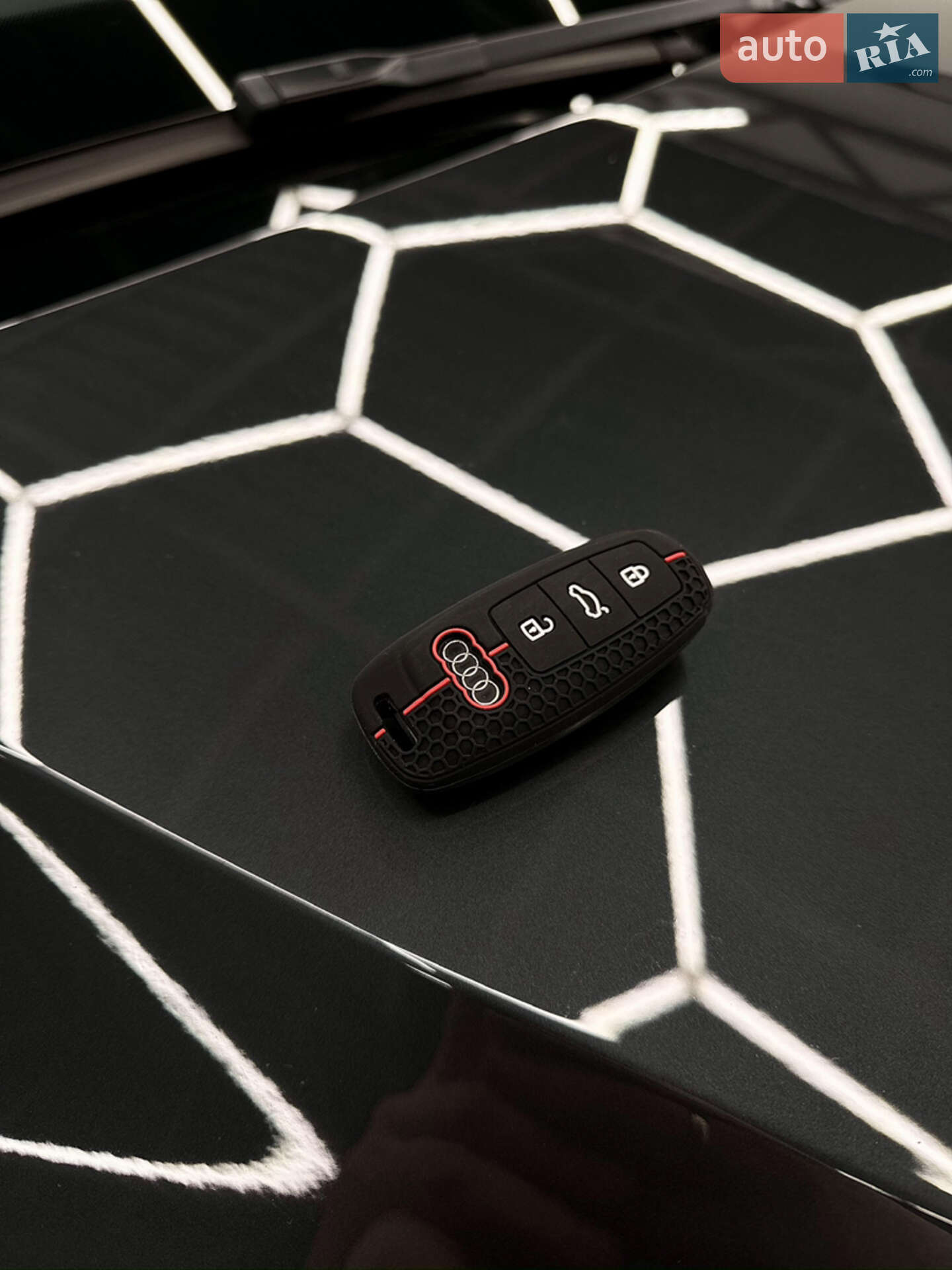 Audi e-tron 2019 VIN WAUZZZGE4LB016212 фото оголошення 19 з 21