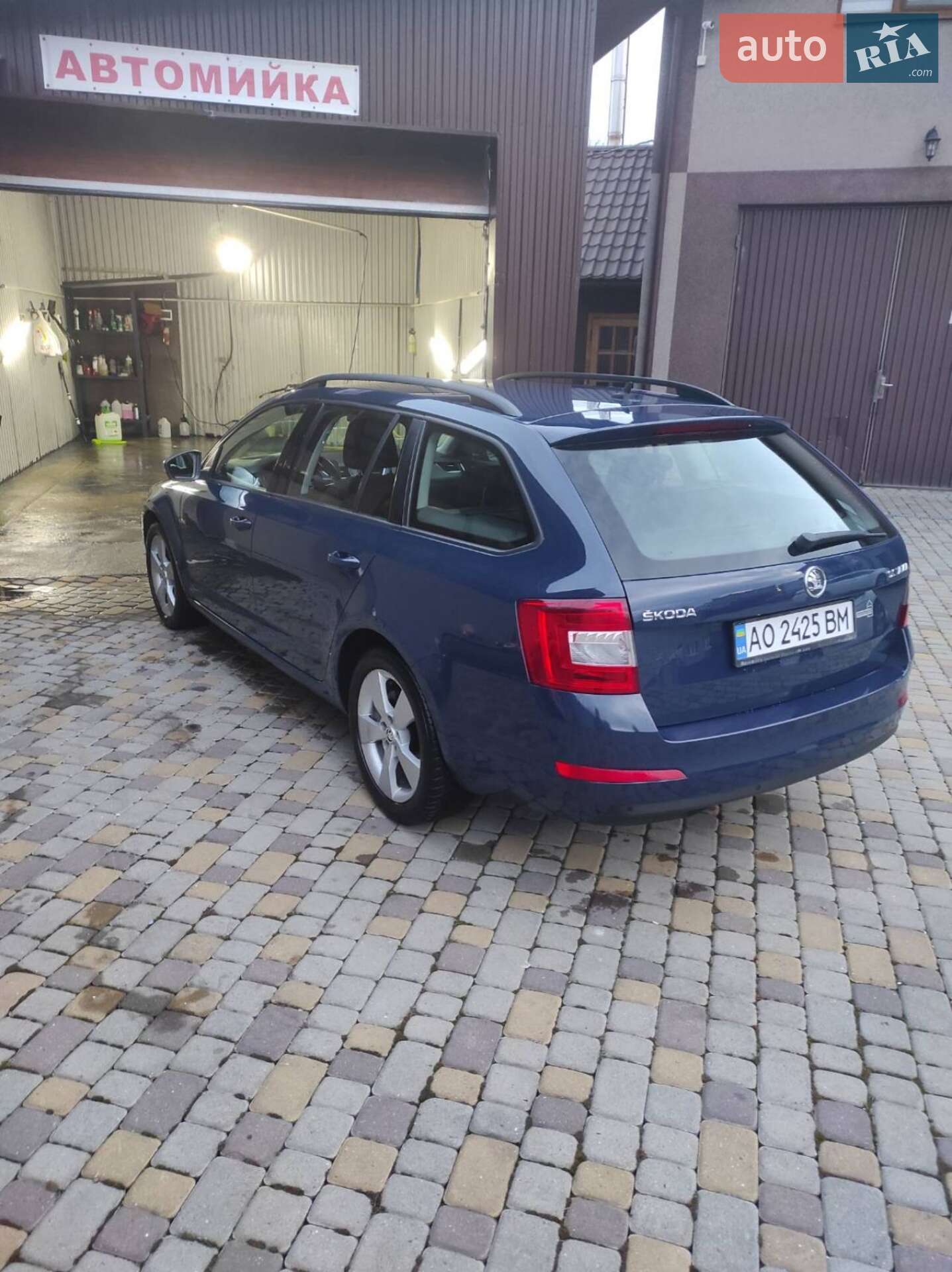 Skoda Octavia 2013 VIN TMBJJ7NE0E0081376 фото оголошення 4 з 13