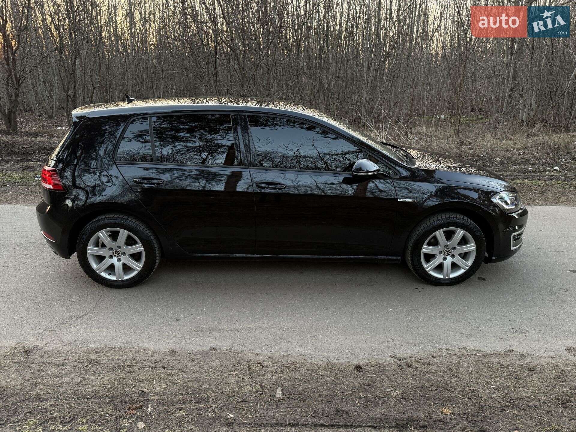 Volkswagen e-Golf 2020 VIN WVWZZZAUZL8916304 фото оголошення 8 з 22