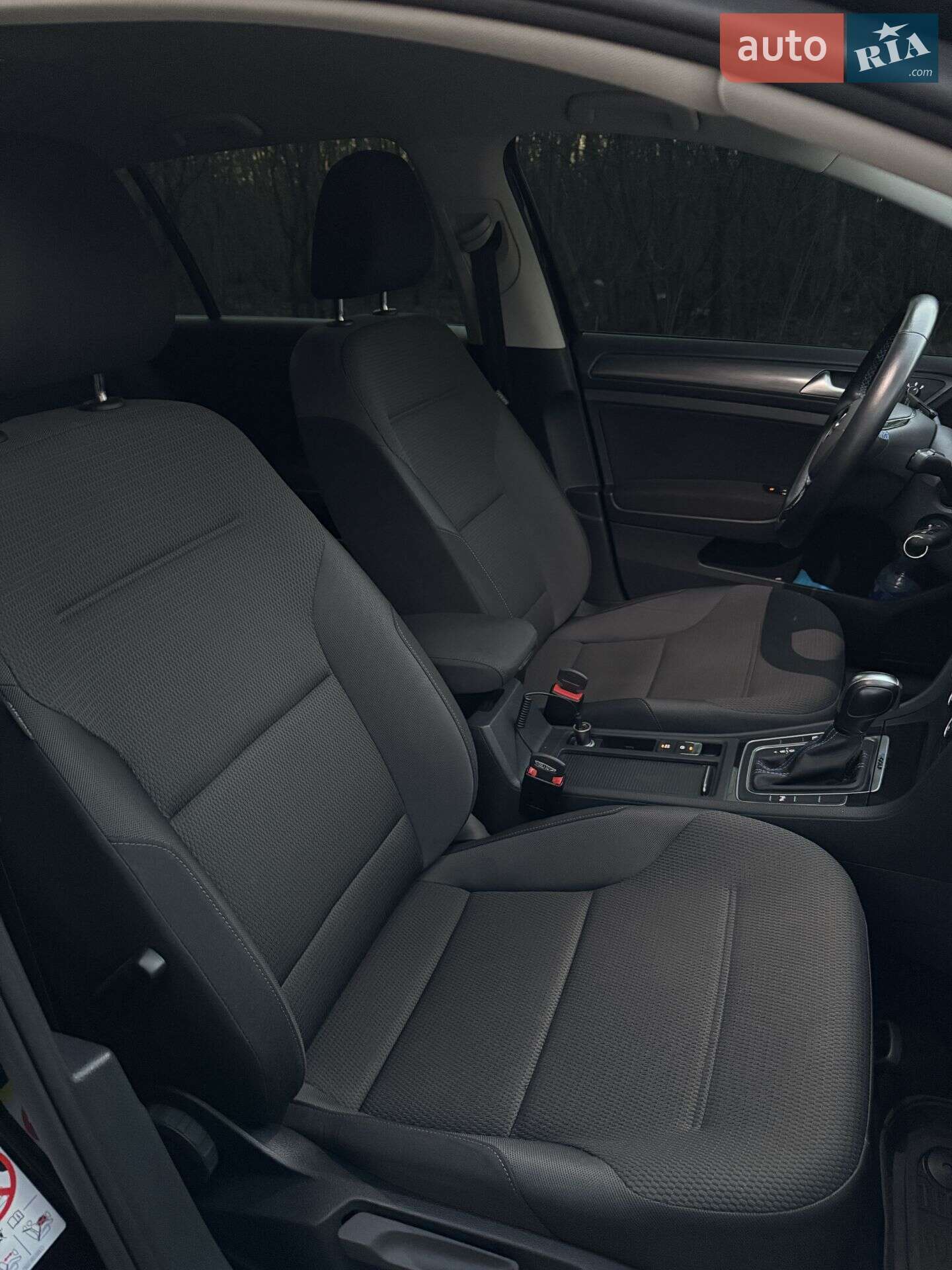 Volkswagen e-Golf 2020 VIN WVWZZZAUZL8916304 фото оголошення 19 з 22