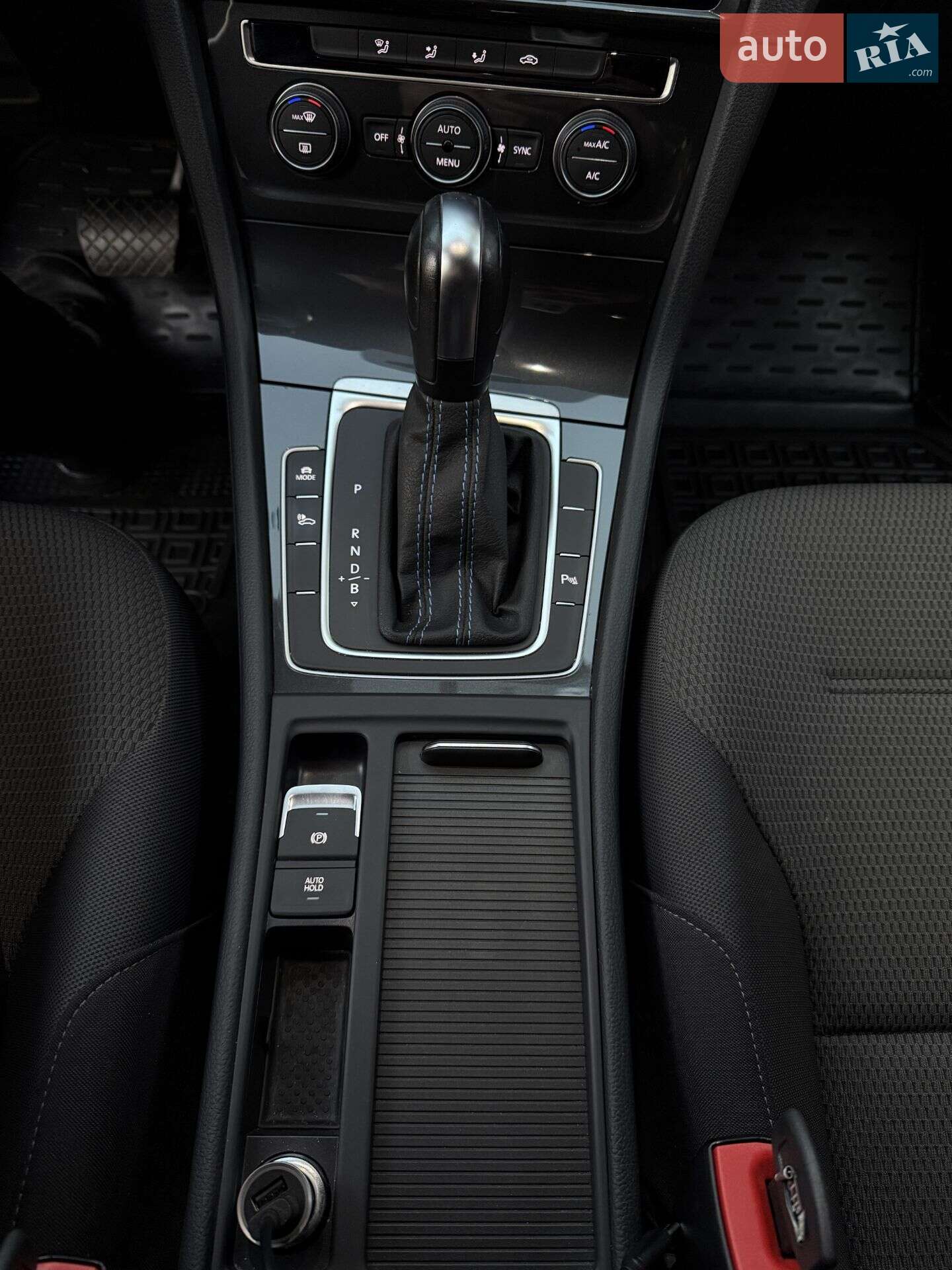 Volkswagen e-Golf 2020 VIN WVWZZZAUZL8916304 фото оголошення 16 з 22