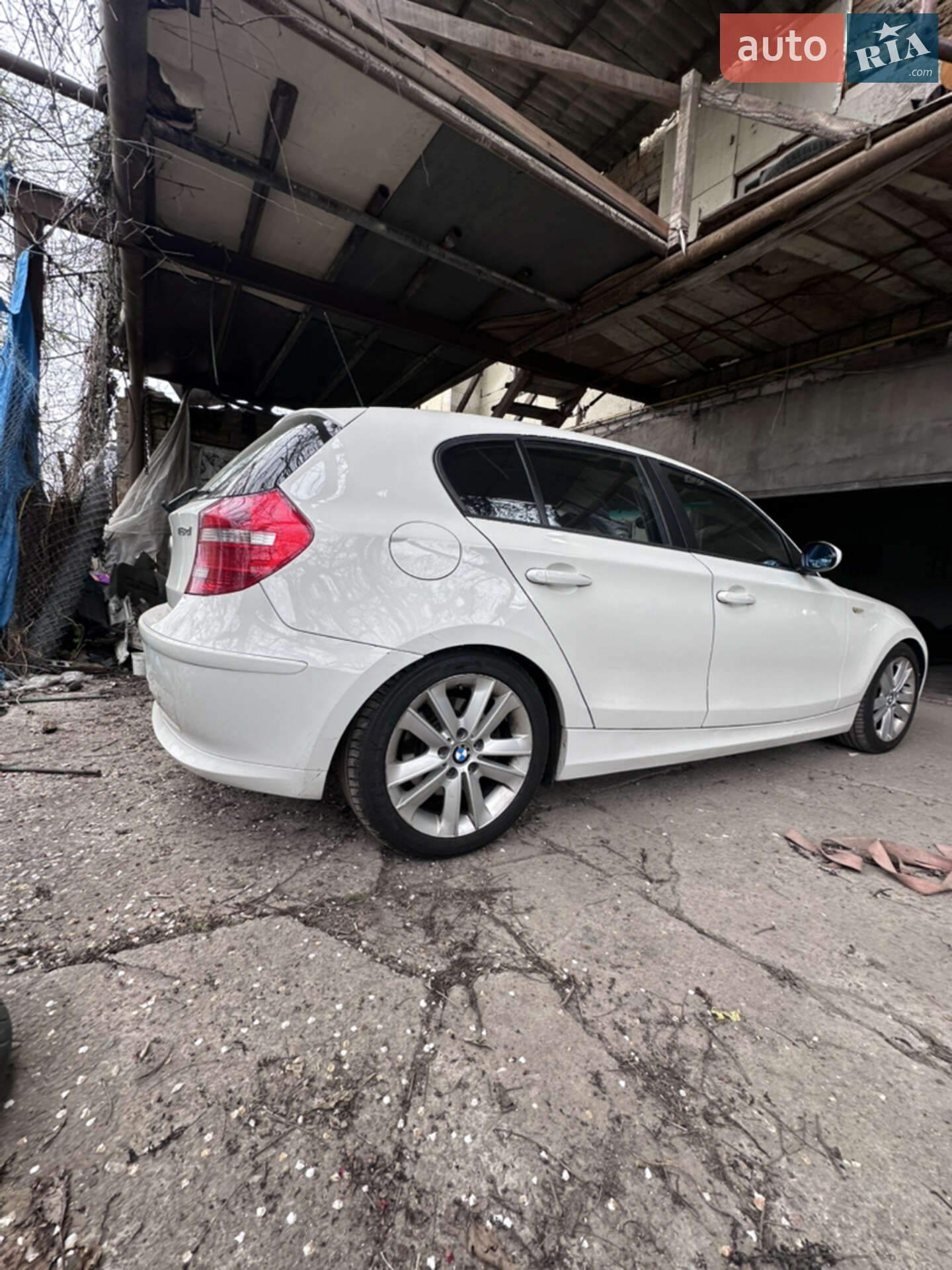 BMW 1 Series 2008 VIN WBAUD710X0PD94353 фото оголошення 6 з 26