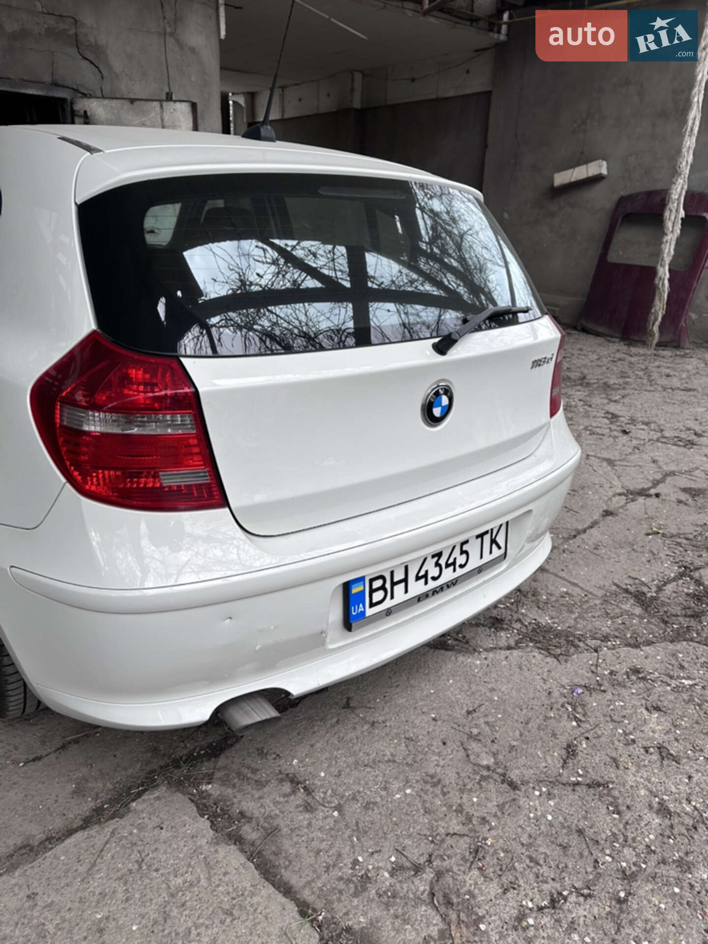 BMW 1 Series 2008 VIN WBAUD710X0PD94353 фото оголошення 18 з 26