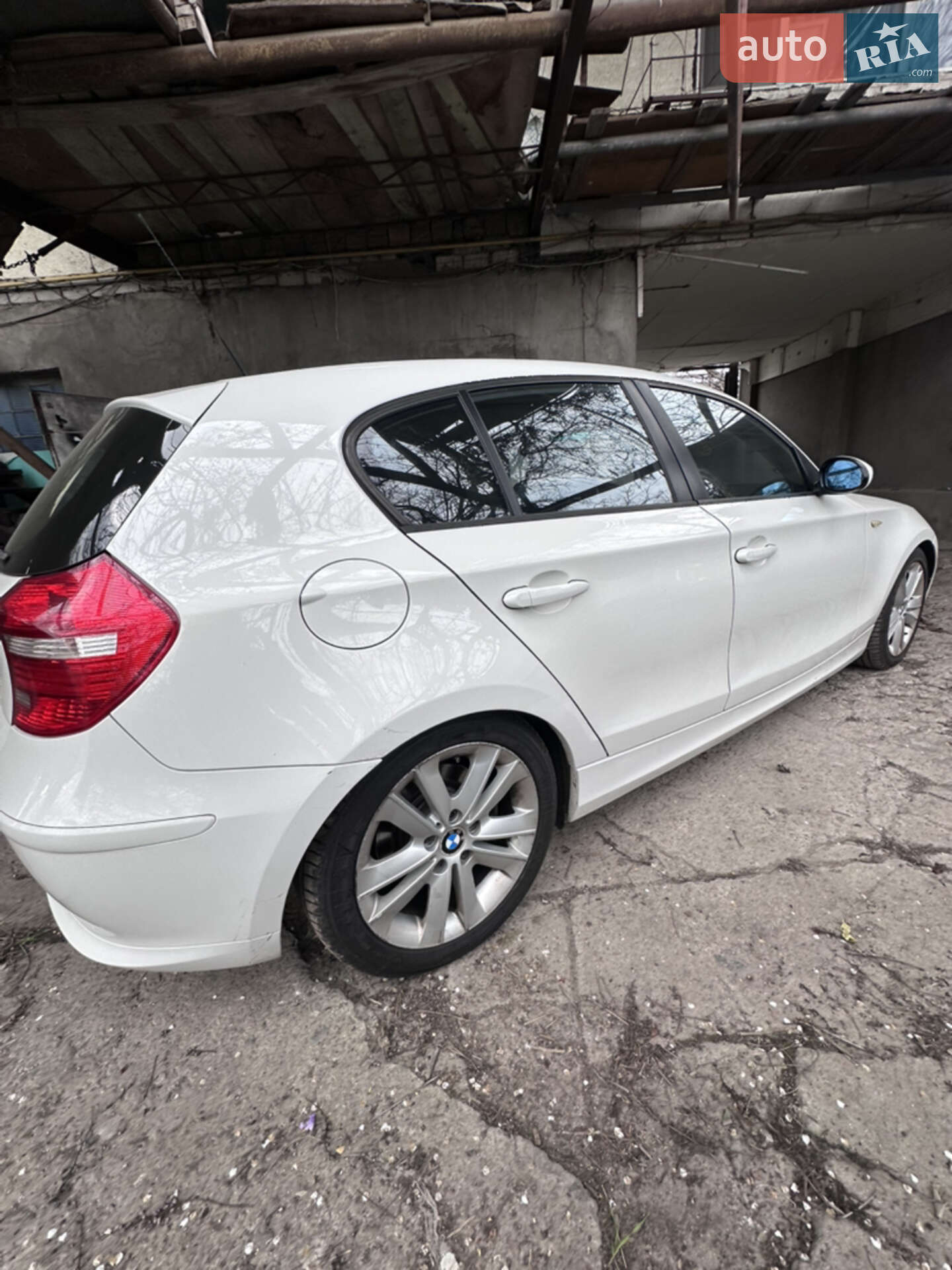 BMW 1 Series 2008 VIN WBAUD710X0PD94353 фото оголошення 24 з 26