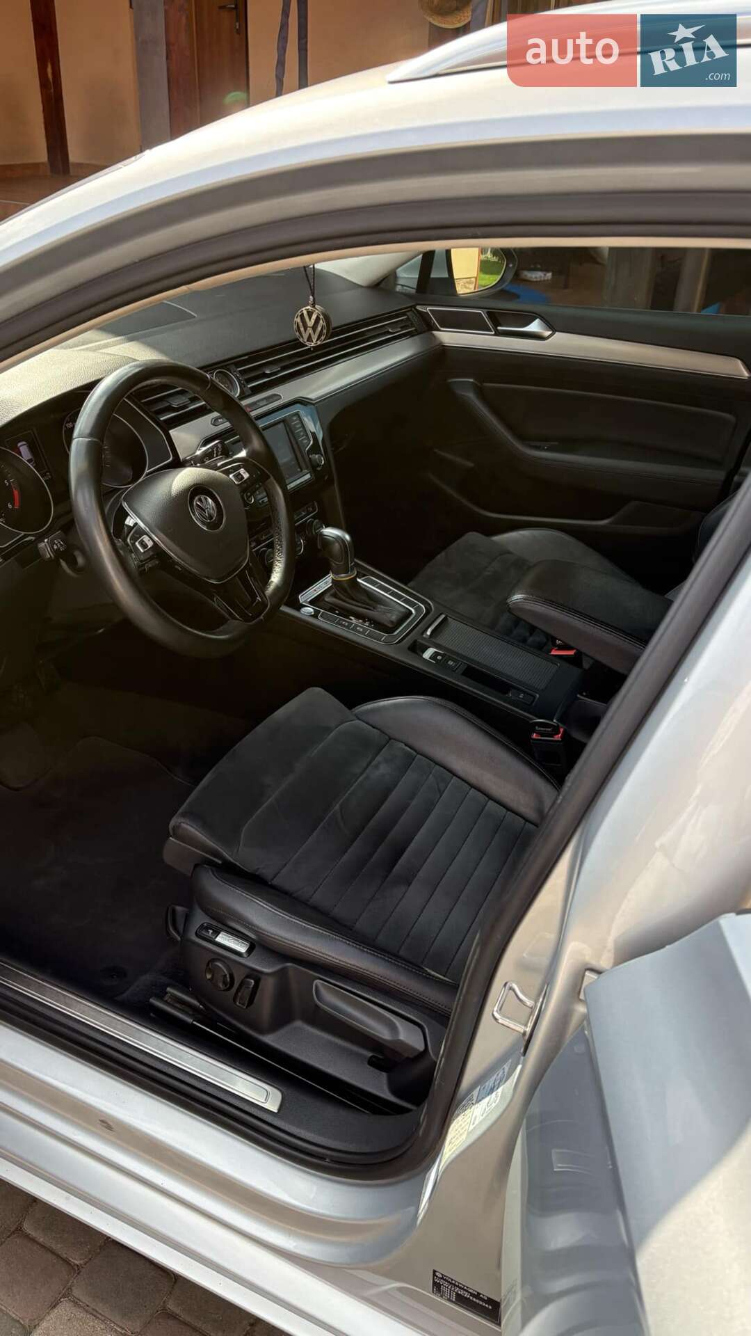 Volkswagen Passat 2015 VIN WVWZZZ3CZFE503343 фото оголошення 15 з 18