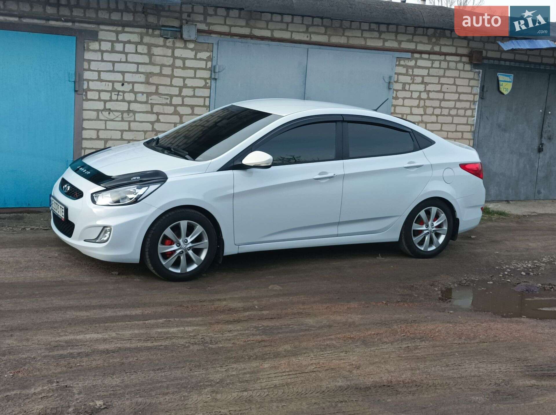 Hyundai Accent 2018 VIN KMHCT41UAJU445149 фото оголошення 2 з 10