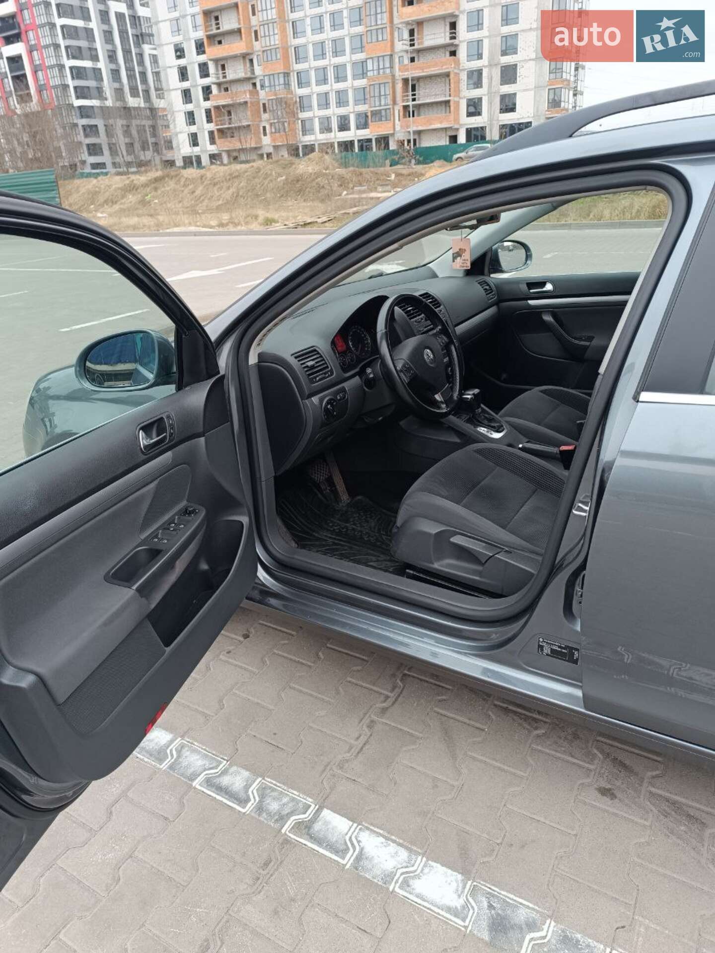 Volkswagen Golf 2009 VIN WVWZZZ1KZ9M351933 фото оголошення 8 з 12