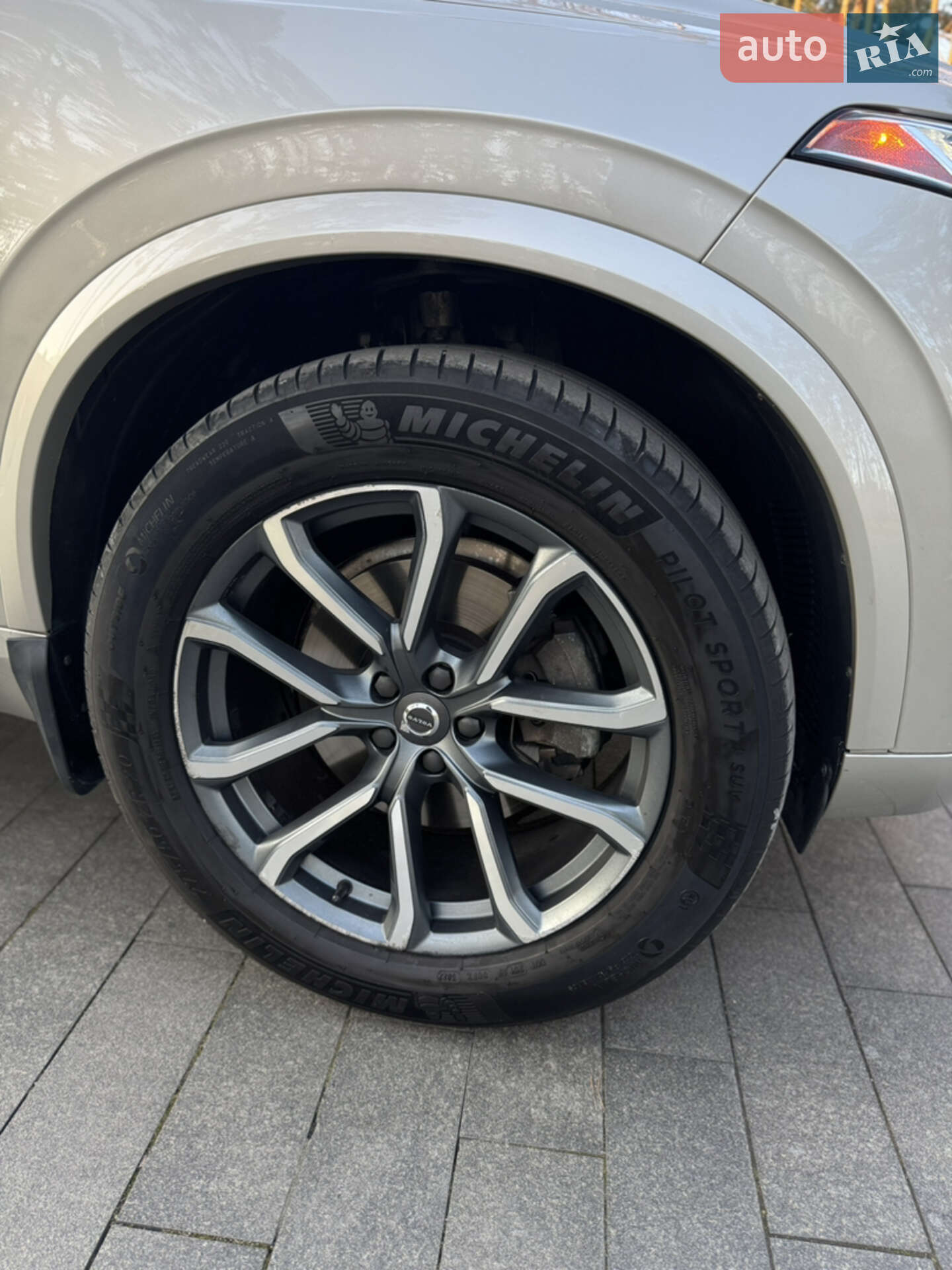 Volvo XC90 2015 VIN YV4A22PK7G1003237 фото оголошення 8 з 36