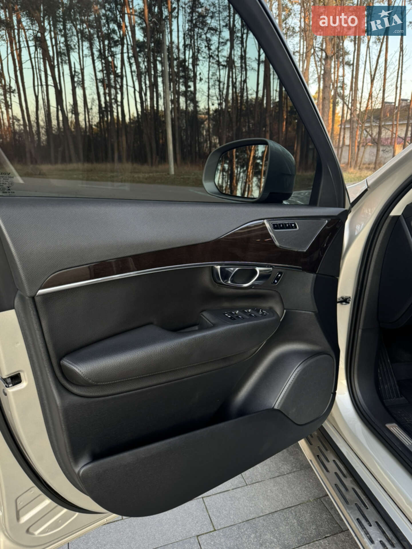 Volvo XC90 2015 VIN YV4A22PK7G1003237 фото оголошення 12 з 36
