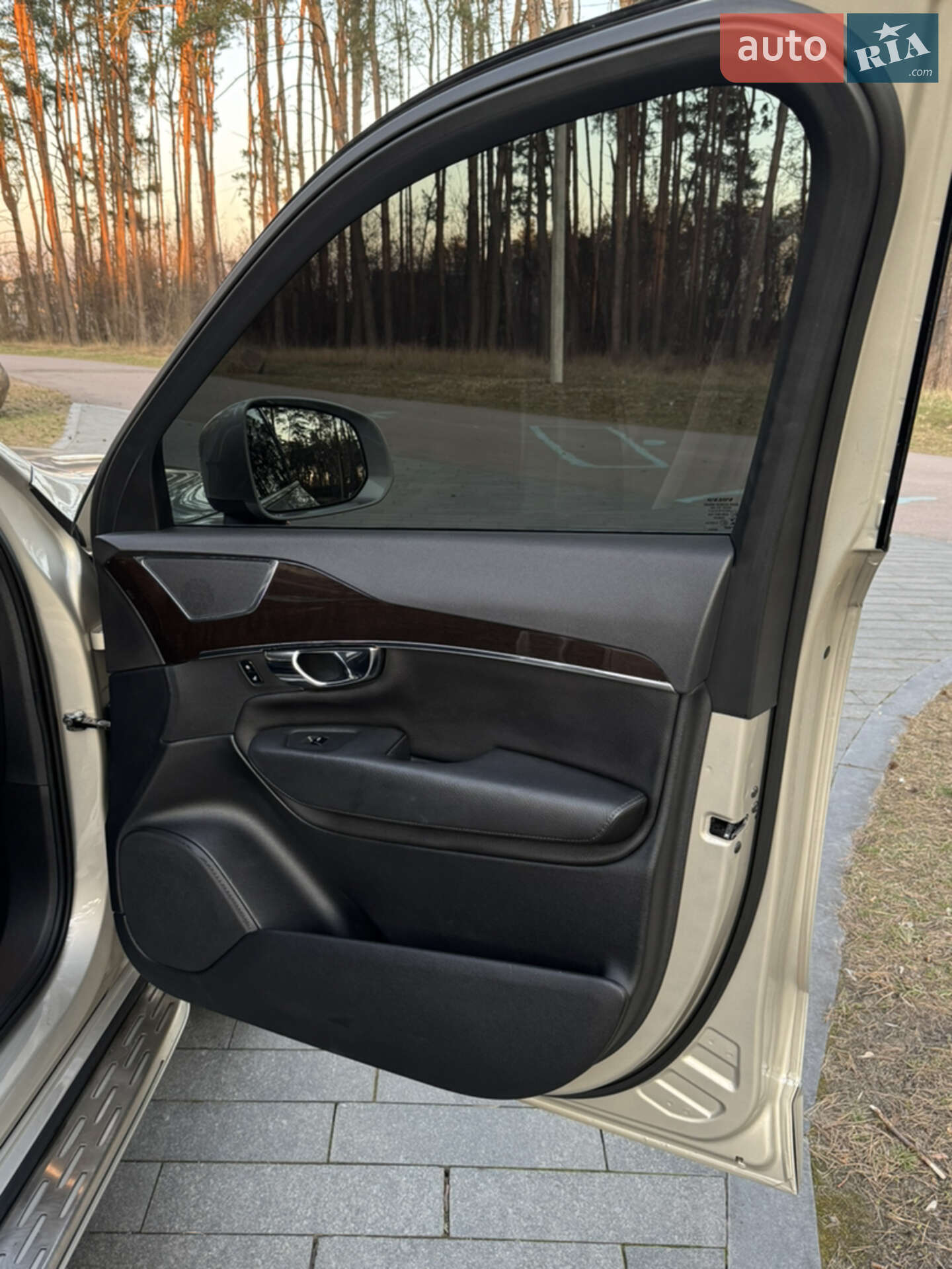 Volvo XC90 2015 VIN YV4A22PK7G1003237 фото оголошення 21 з 36