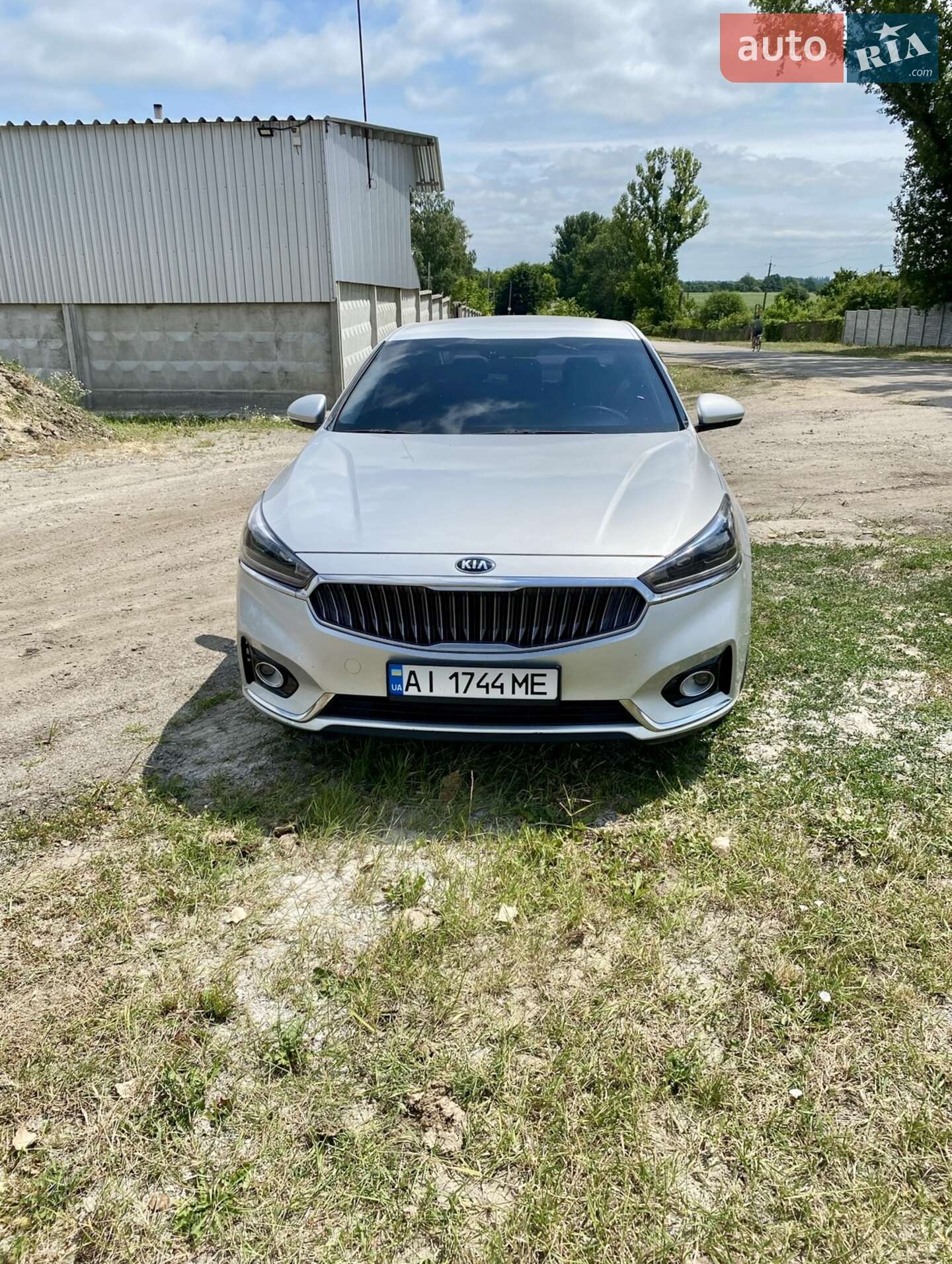 Kia K7 2016 VIN KNAL7418BGA043924 фото оголошення 2 з 24