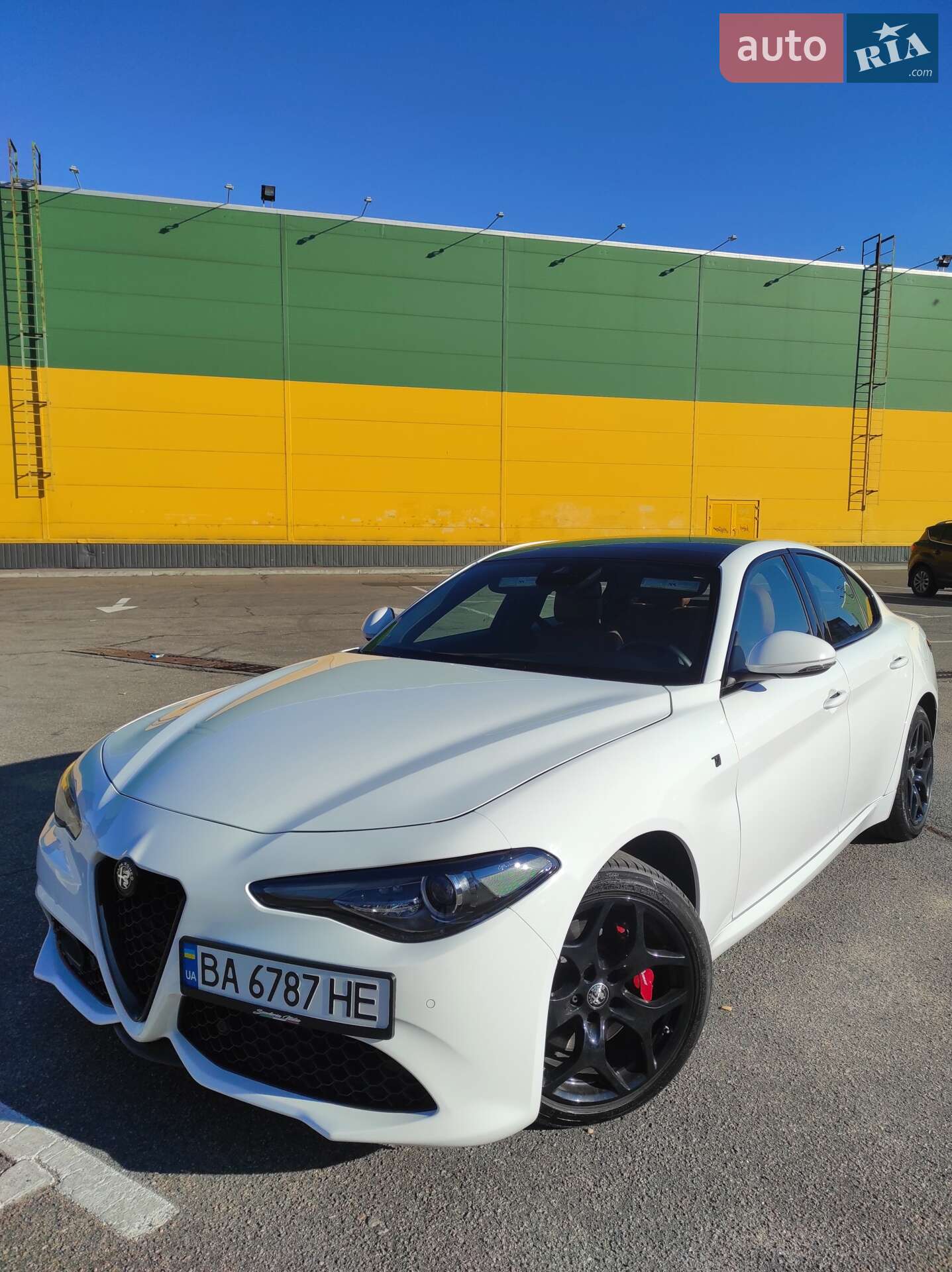 Alfa Romeo Giulia 2022 VIN ZARFANBNXN7663335 фото оголошення 9 з 164