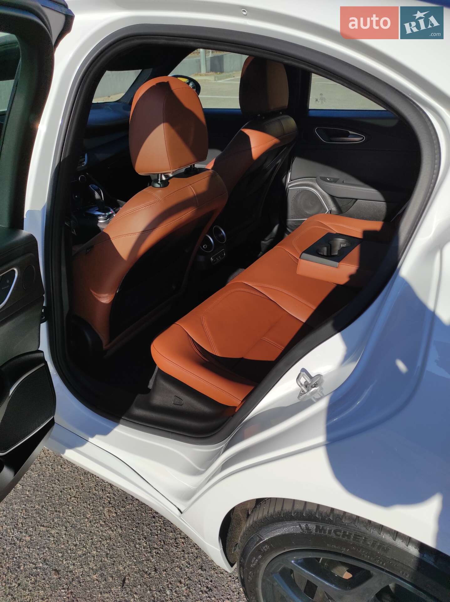 Alfa Romeo Giulia 2022 VIN ZARFANBNXN7663335 фото оголошення 35 з 164