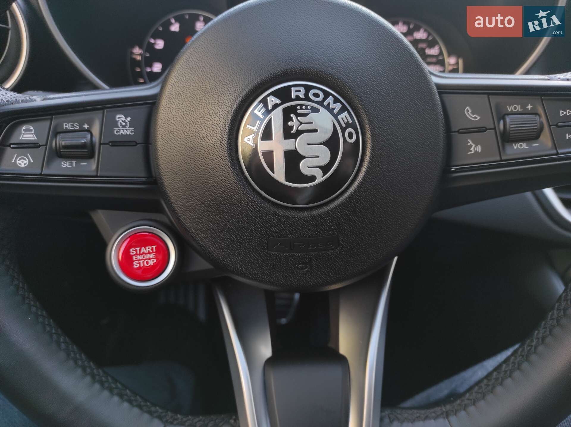 Alfa Romeo Giulia 2022 VIN ZARFANBNXN7663335 фото оголошення 60 з 164