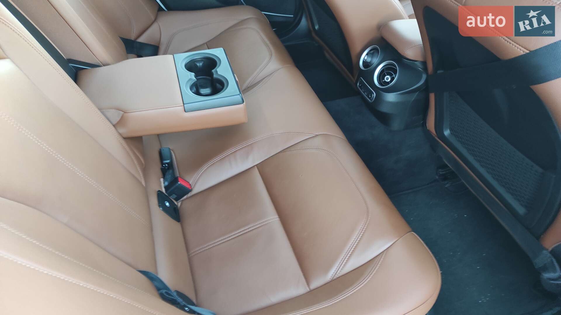 Alfa Romeo Giulia 2022 VIN ZARFANBNXN7663335 фото оголошення 84 з 164