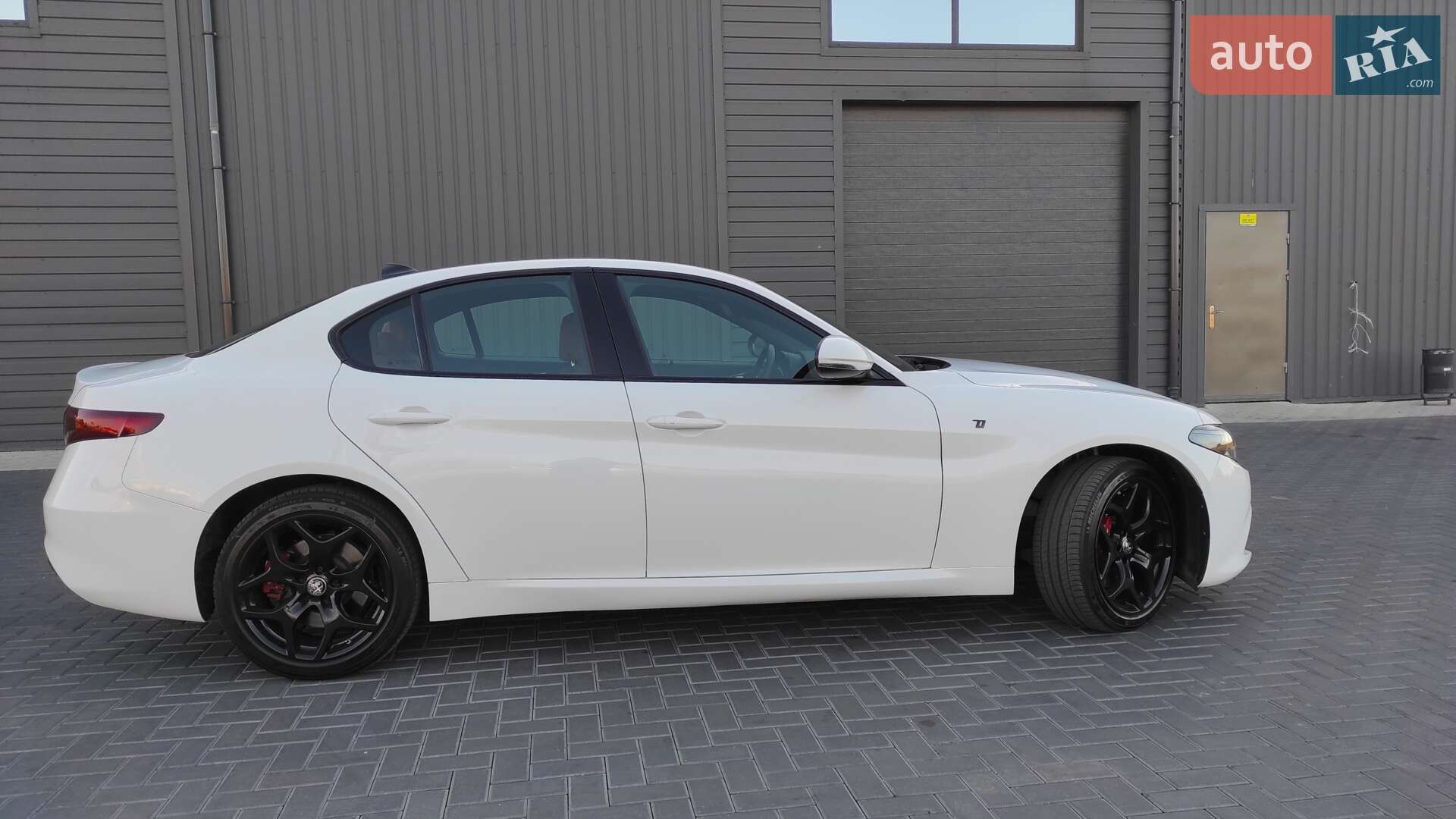 Alfa Romeo Giulia 2022 VIN ZARFANBNXN7663335 фото оголошення 139 з 164
