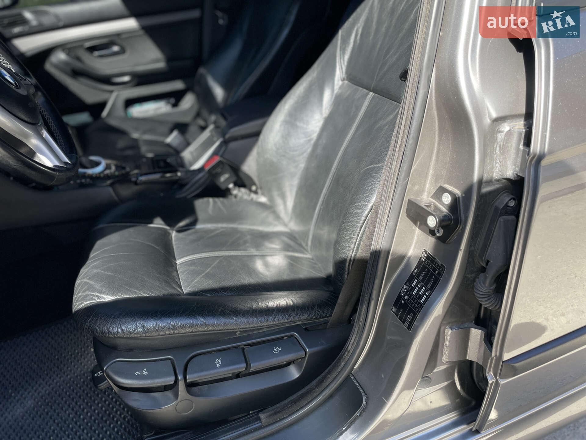 BMW 5 Series 2003 VIN WBADL810X0GX63167 фото оголошення 12 з 23
