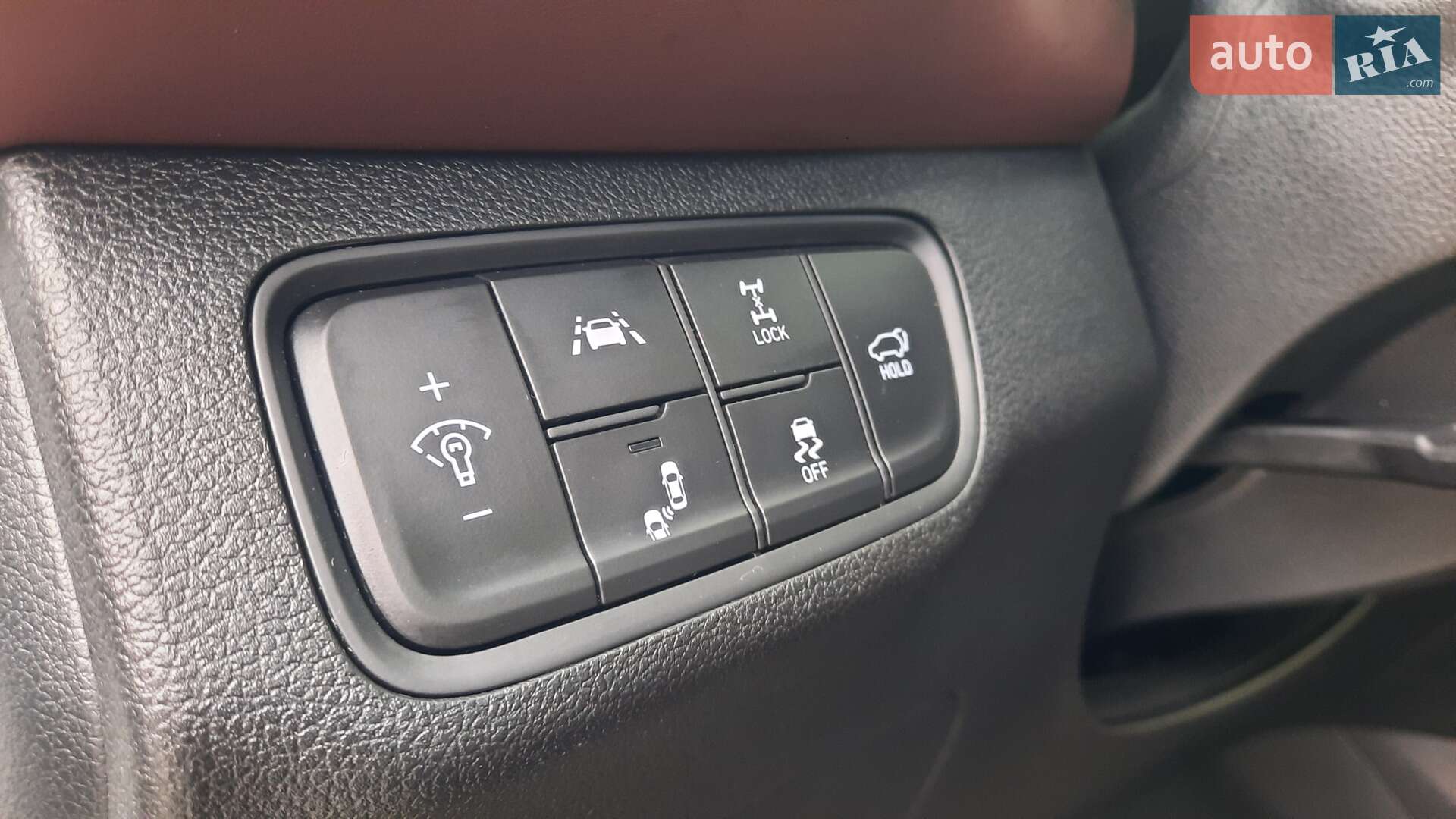 Hyundai Santa FE 2018 VIN KMHS581CDKU108194 фото оголошення 35 з 162
