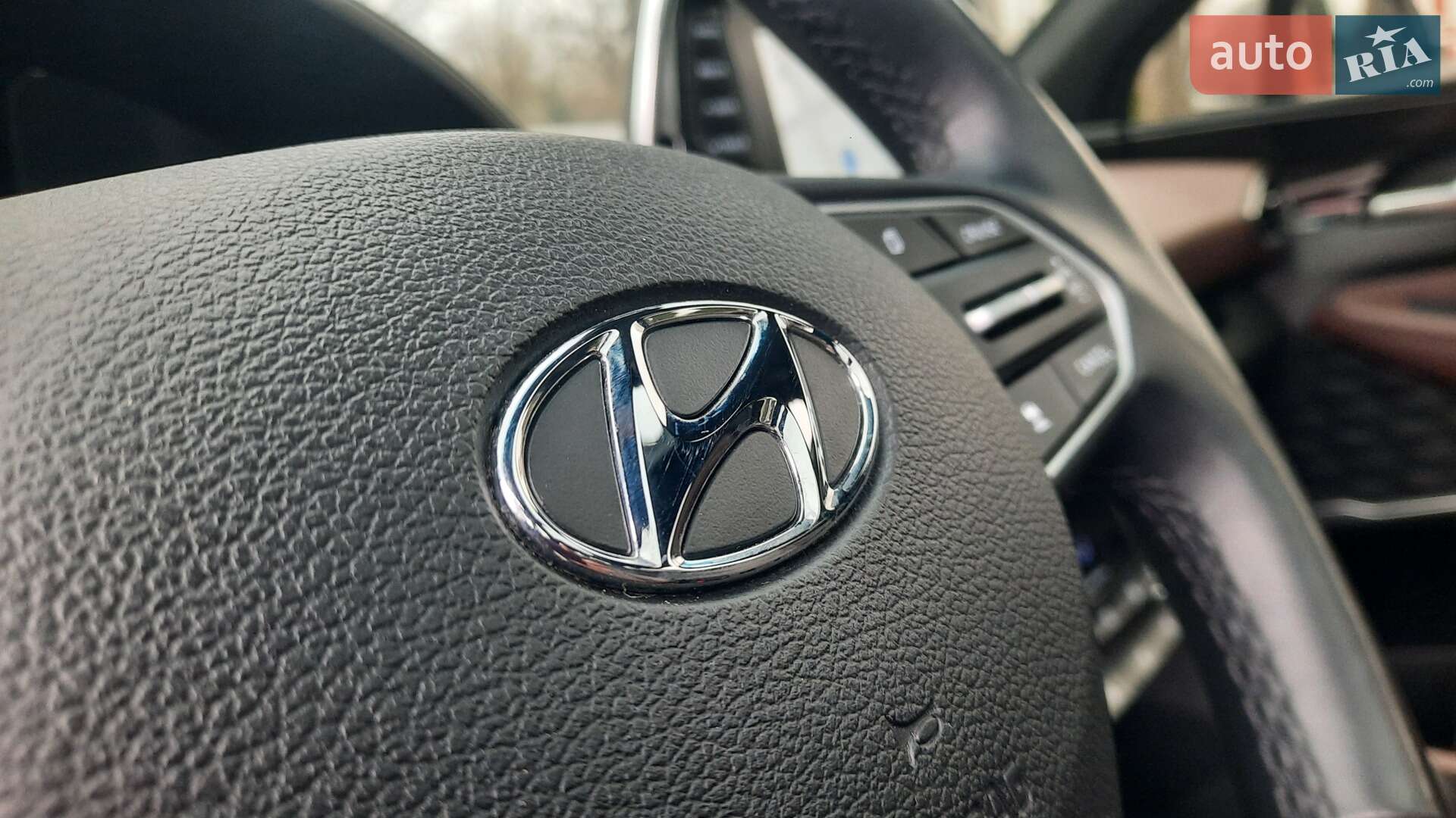 Hyundai Santa FE 2018 VIN KMHS581CDKU108194 фото оголошення 39 з 162