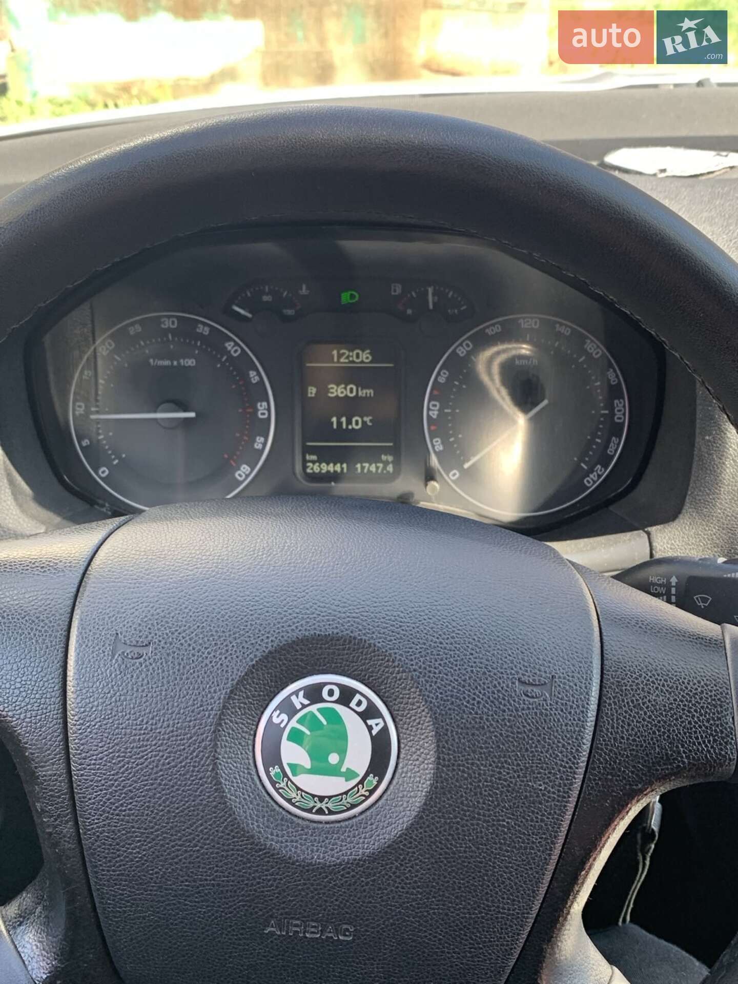 Skoda Octavia 2008 VIN TMBHS61Z582228931 фото оголошення 4 з 10