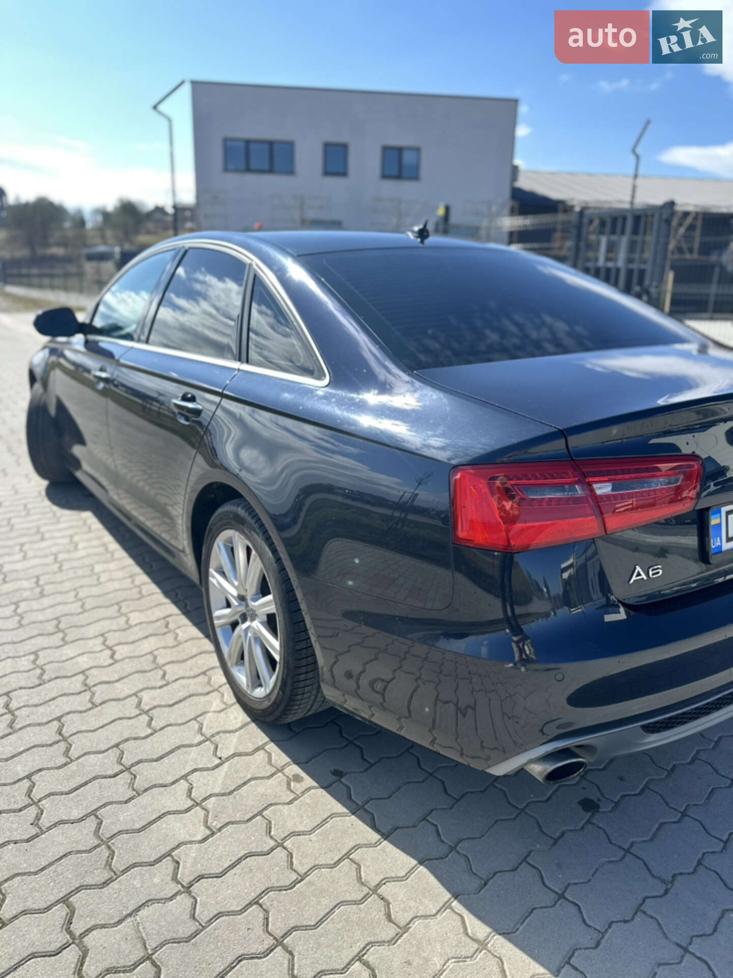 Audi A6 2014 VIN WAUFGAFC9FN025937 фото оголошення 14 з 51