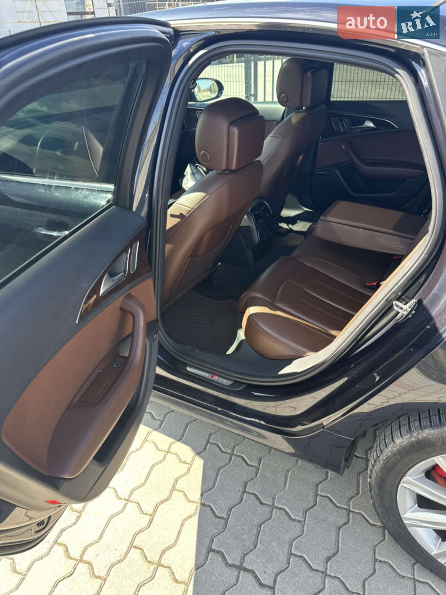 Audi A6 2014 VIN WAUFGAFC9FN025937 фото оголошення 37 з 51