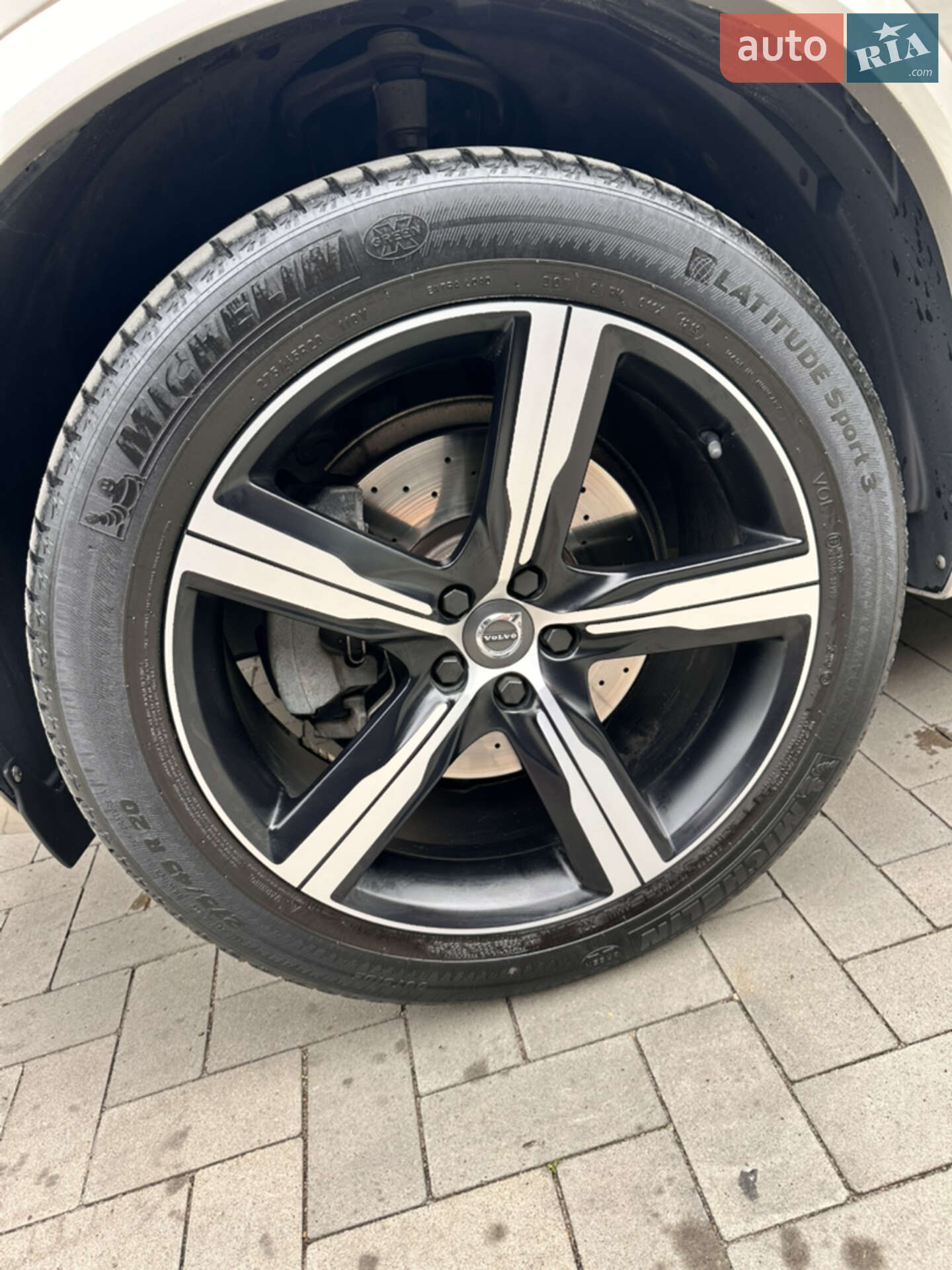 Volvo XC90 2018 VIN YV1LC68UCK1458743 фото оголошення 3 з 48