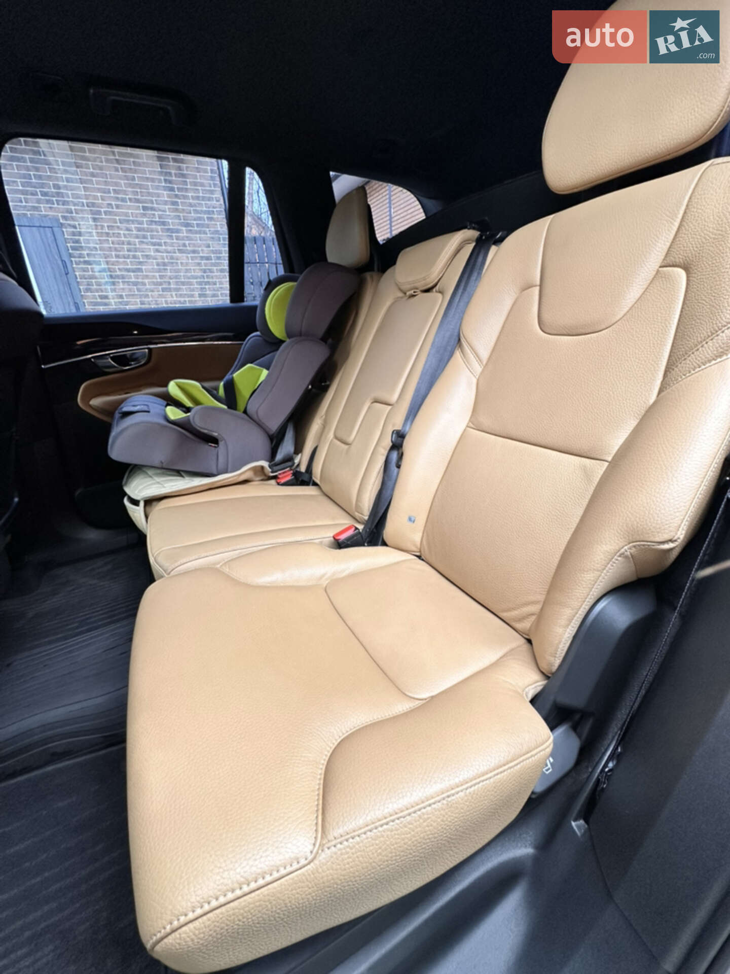 Volvo XC90 2018 VIN YV1LC68UCK1458743 фото оголошення 27 з 48