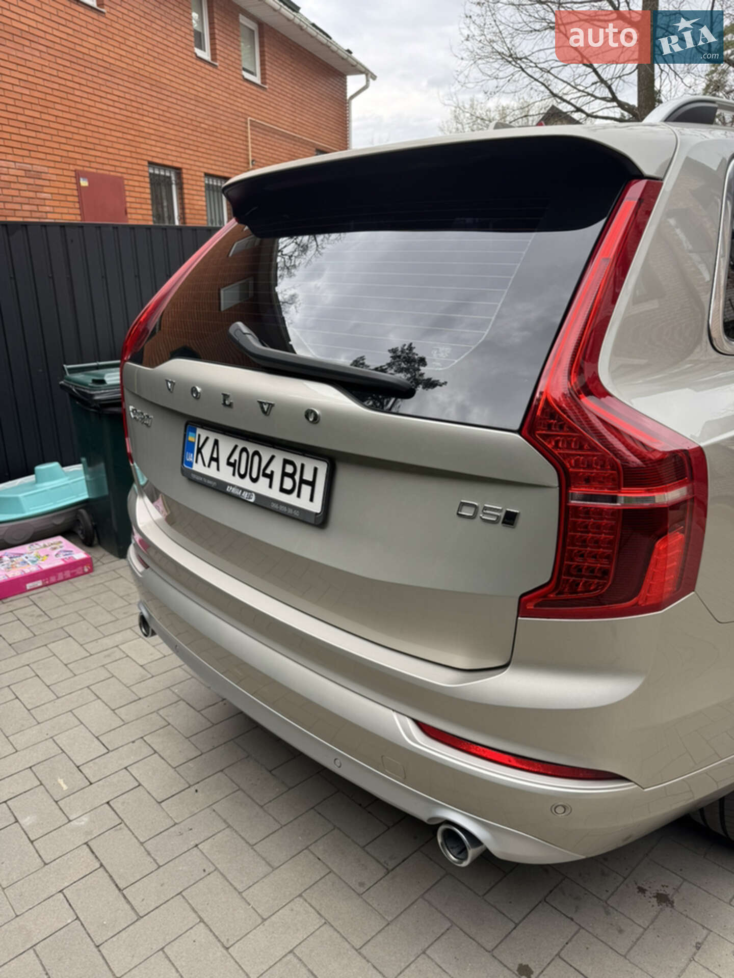 Volvo XC90 2018 VIN YV1LC68UCK1458743 фото оголошення 37 з 48