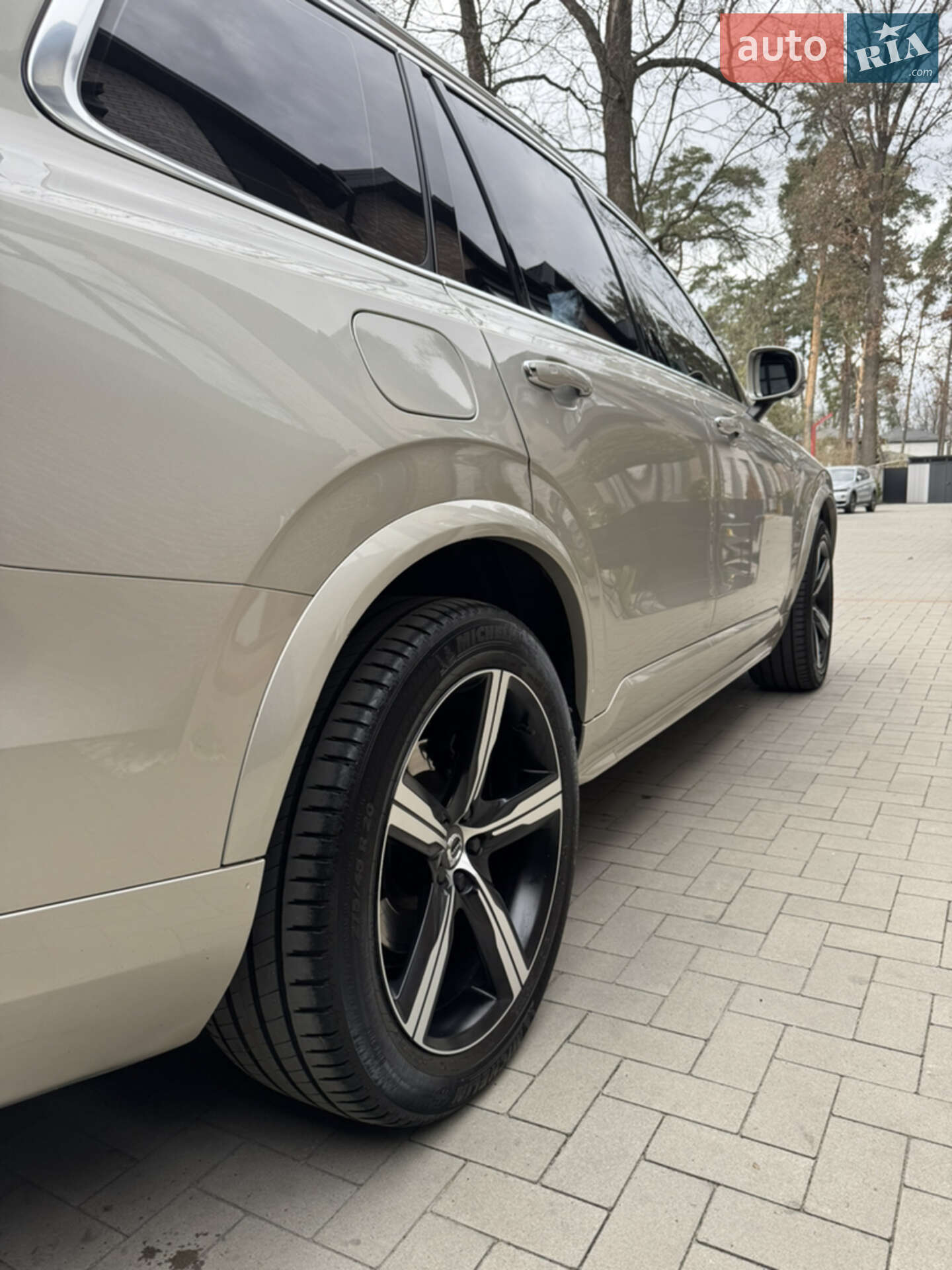 Volvo XC90 2018 VIN YV1LC68UCK1458743 фото оголошення 38 з 48