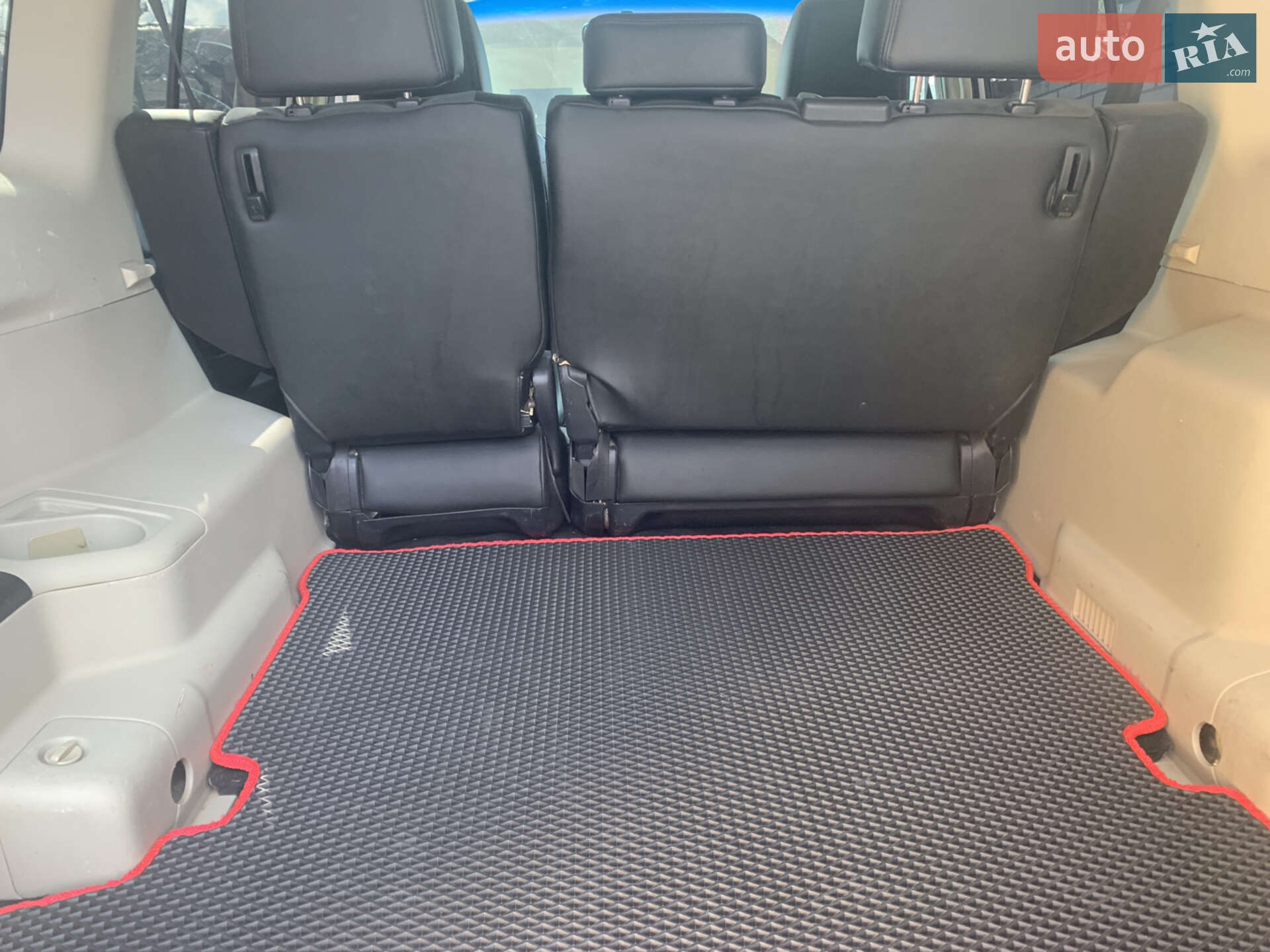 Mitsubishi Pajero Wagon 2013 VIN JMYLRV95WEJ701503 фото оголошення 10 з 19