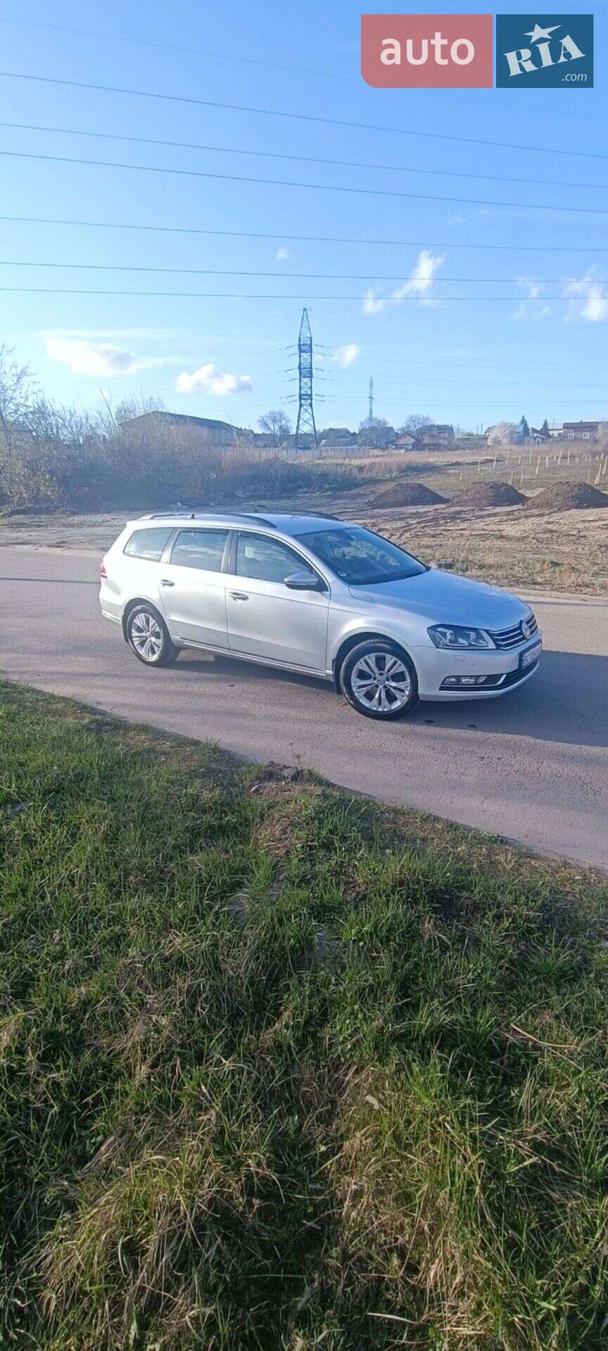 Volkswagen Passat 2013 VIN WVWZZZ3CZEE016794 фото оголошення 4 з 63