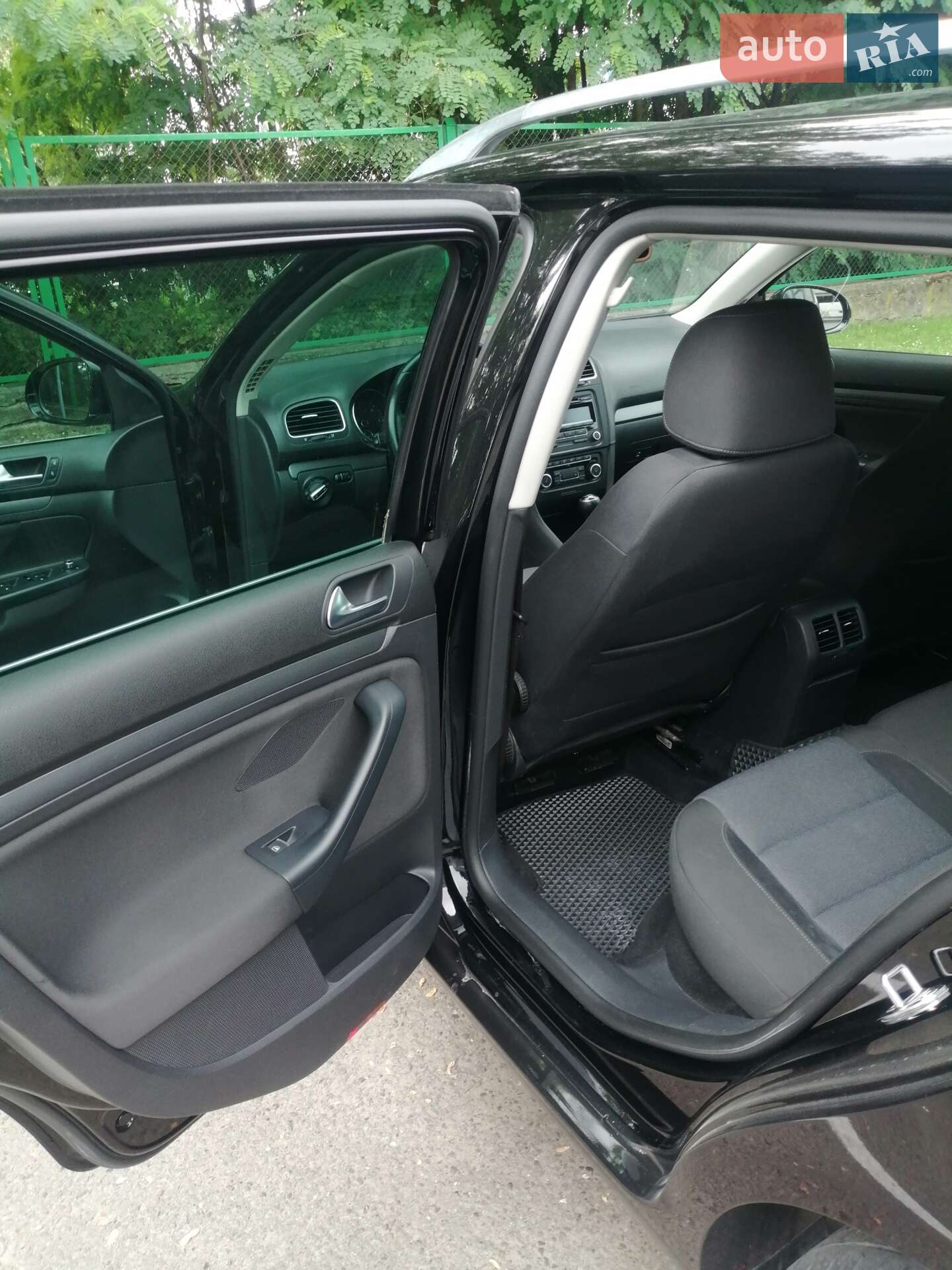 Volkswagen Golf 2011 VIN WVWZZZ1KZCM639994 фото оголошення 3 з 14
