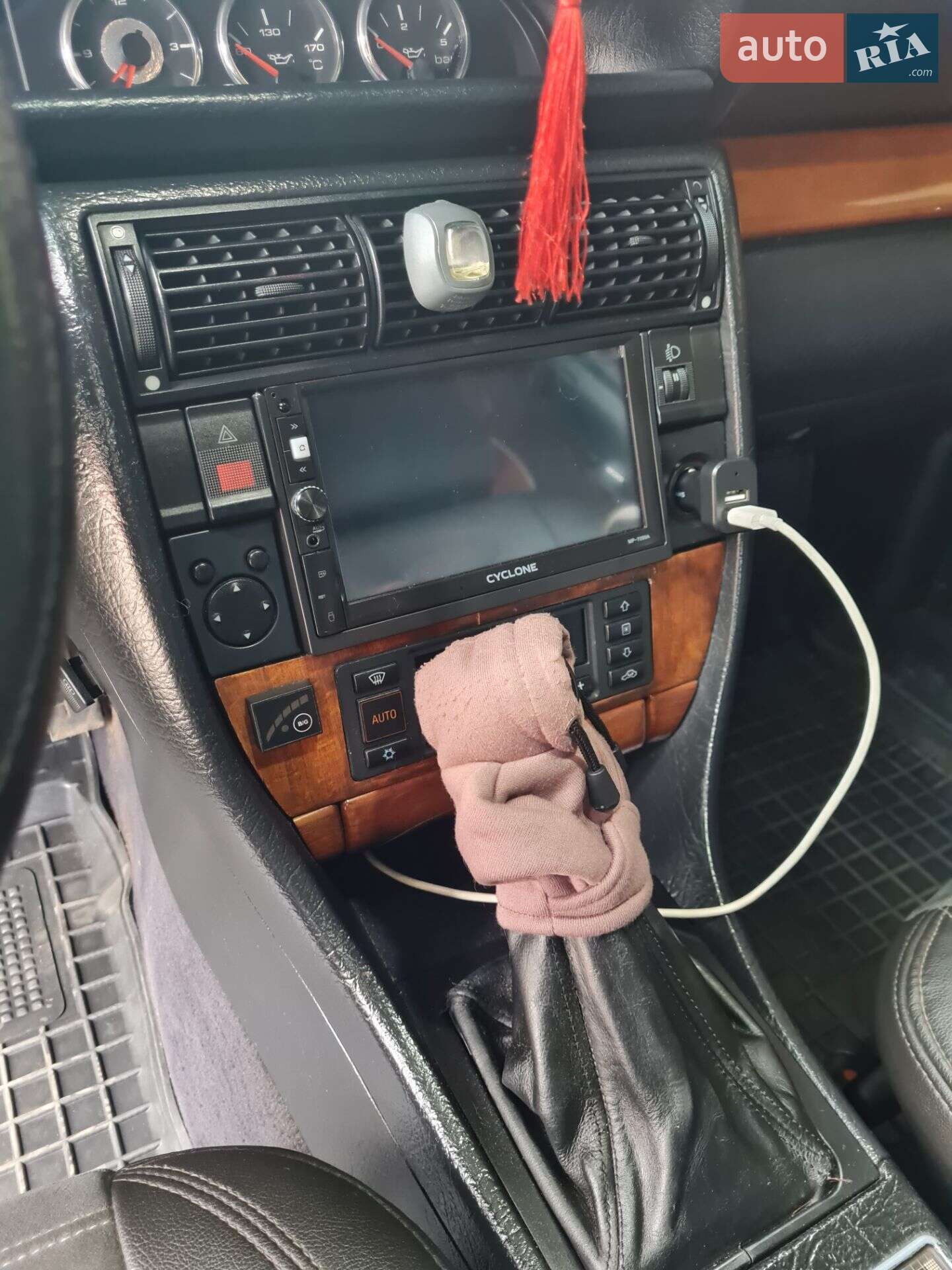 Audi 100 1992 VIN WAUZZZ4AZNN006782 фото оголошення 6 з 43