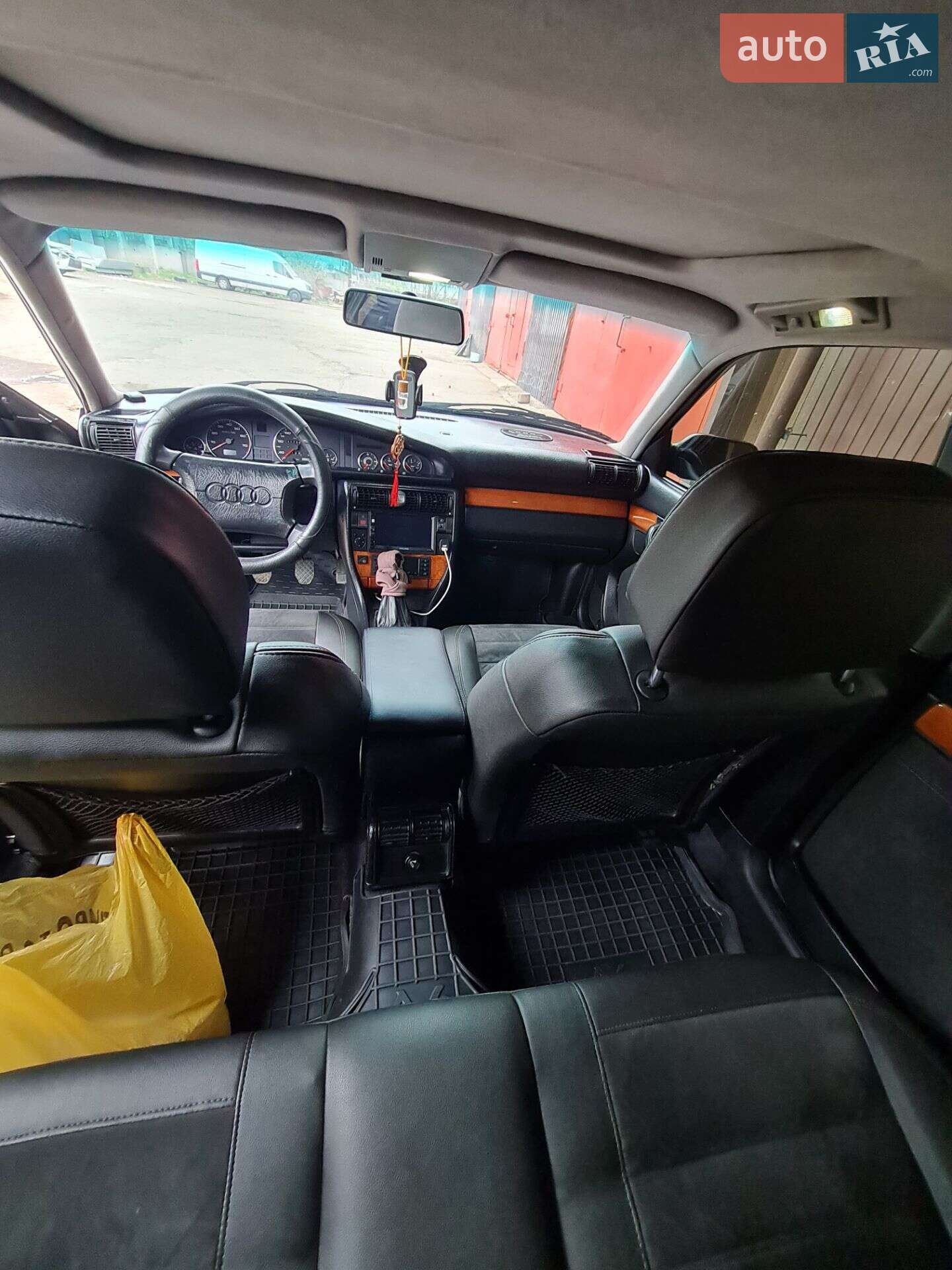 Audi 100 1992 VIN WAUZZZ4AZNN006782 фото оголошення 7 з 43