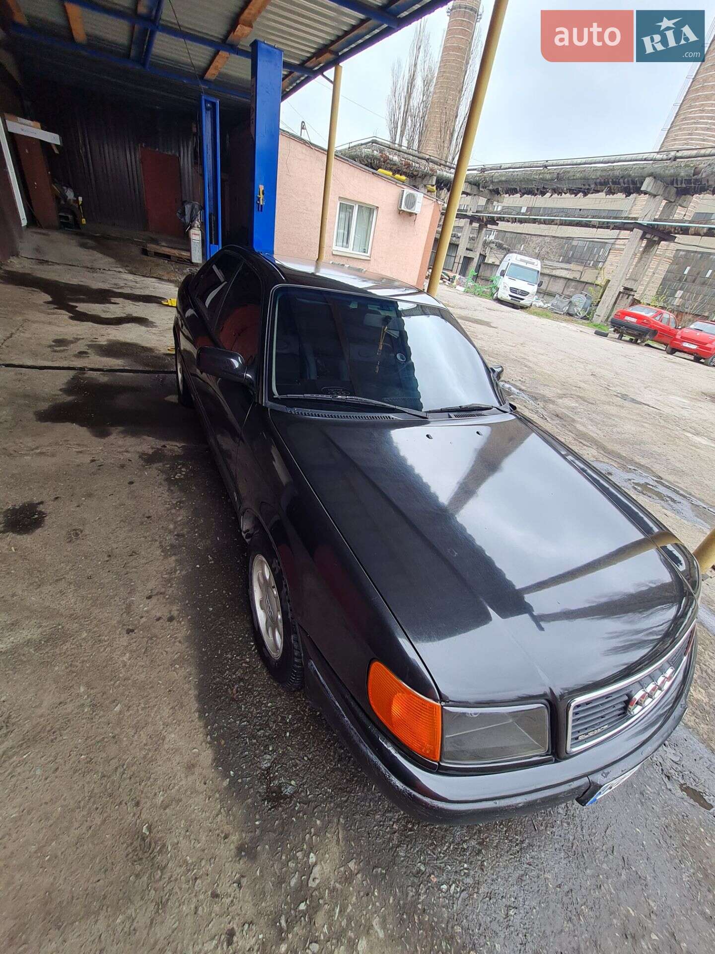 Audi 100 1992 VIN WAUZZZ4AZNN006782 фото оголошення 26 з 43