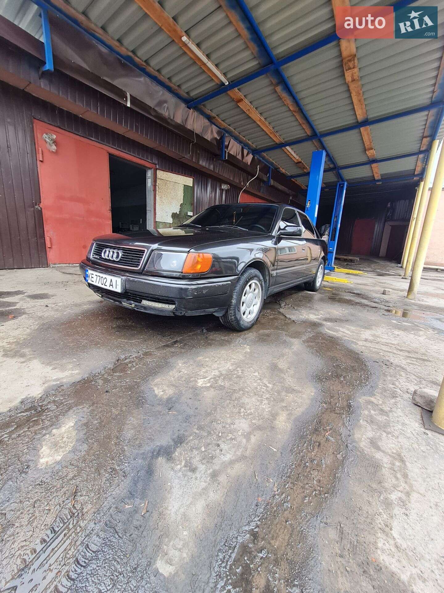 Audi 100 1992 VIN WAUZZZ4AZNN006782 фото оголошення 30 з 43