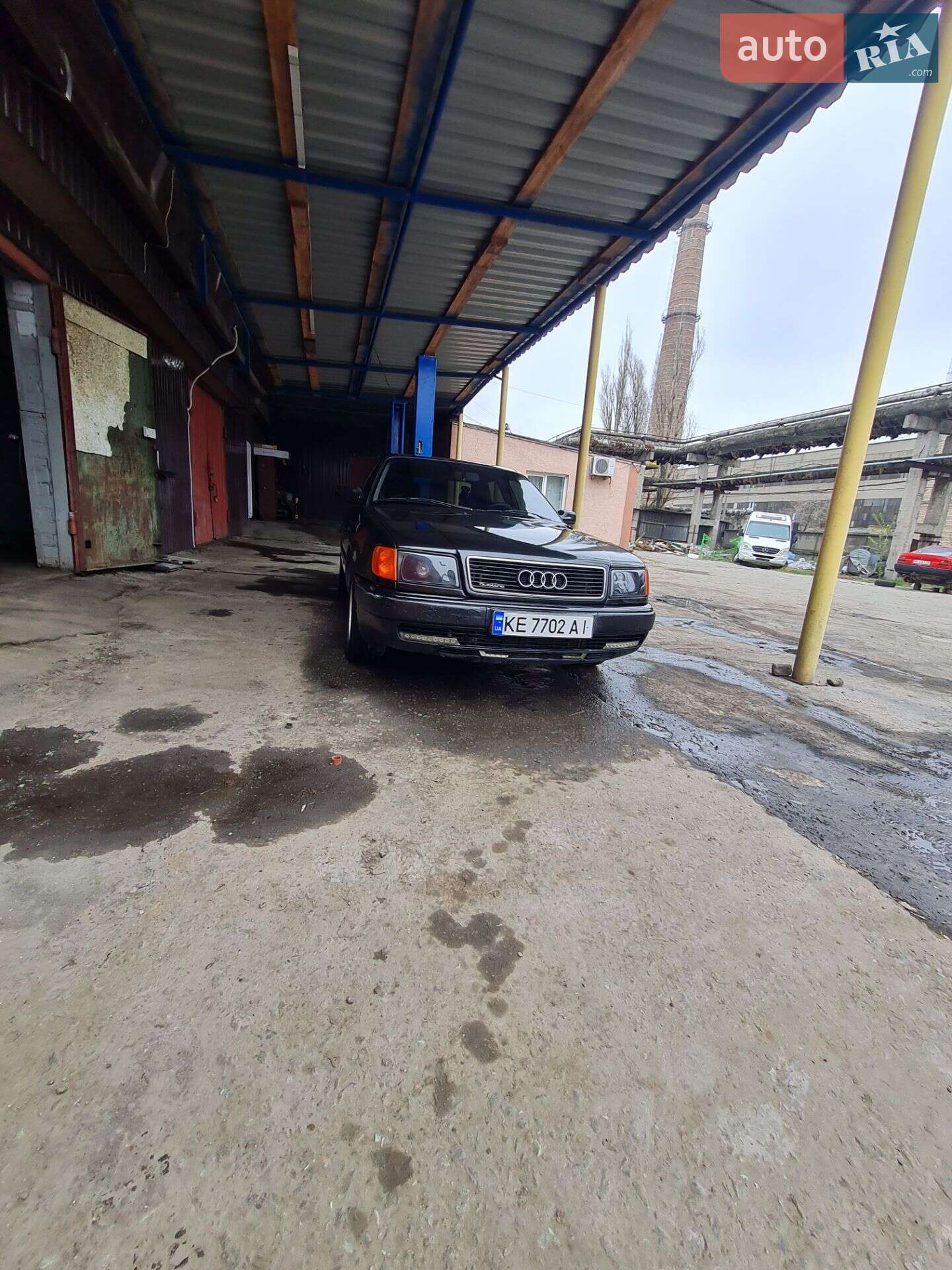 Audi 100 1992 VIN WAUZZZ4AZNN006782 фото оголошення 31 з 43