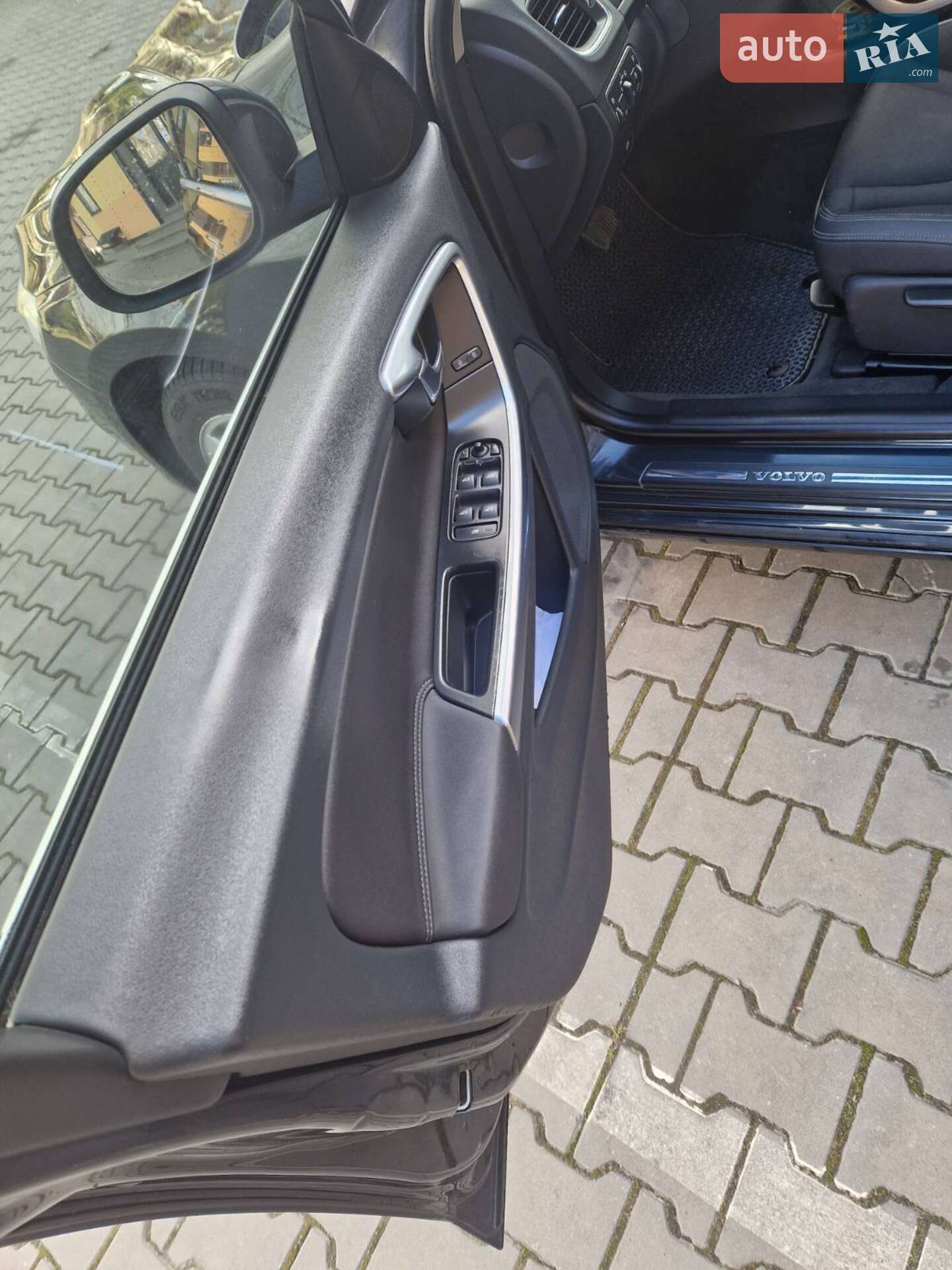 Volvo V60 2014 VIN YV1FW84ABF1218109 фото оголошення 13 з 18