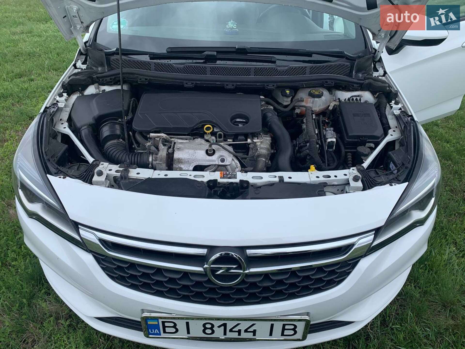 Opel Astra 2018 VIN W0VBD8EJ1J8060987 фото оголошення 3 з 12