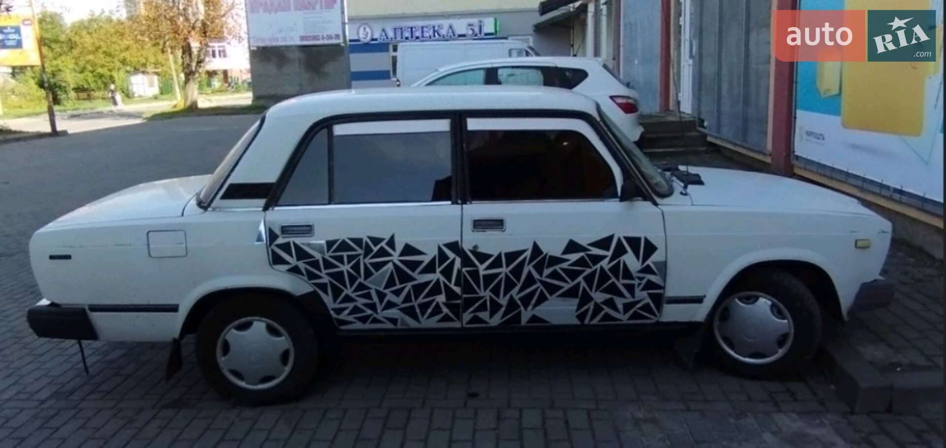 ВАЗ / Lada 2107 1991 VIN XTA210700M0581933 фото оголошення 2 з 11