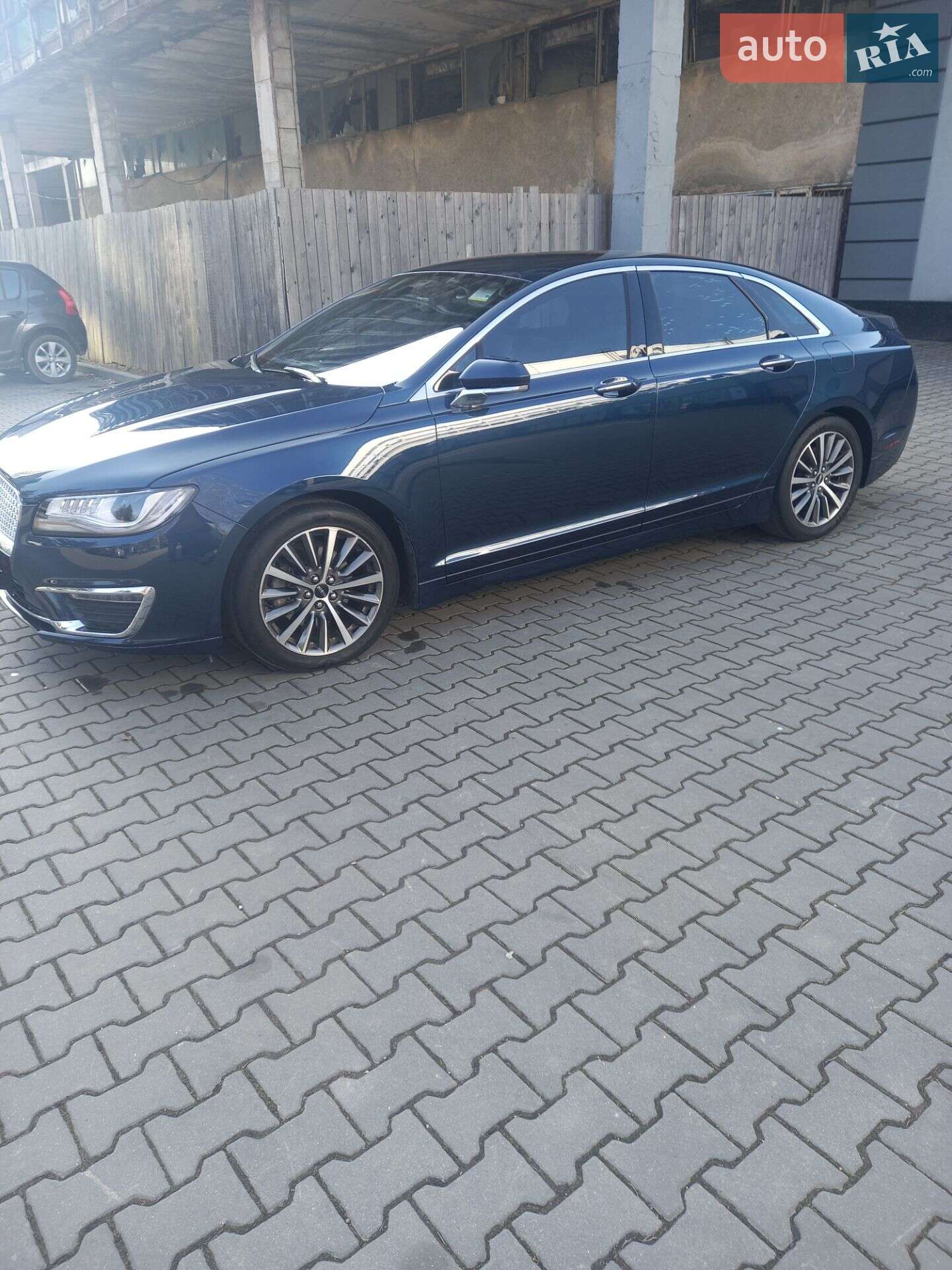 Lincoln MKZ 2017 VIN 3LN6L5A92HR657059 фото оголошення 6 з 24