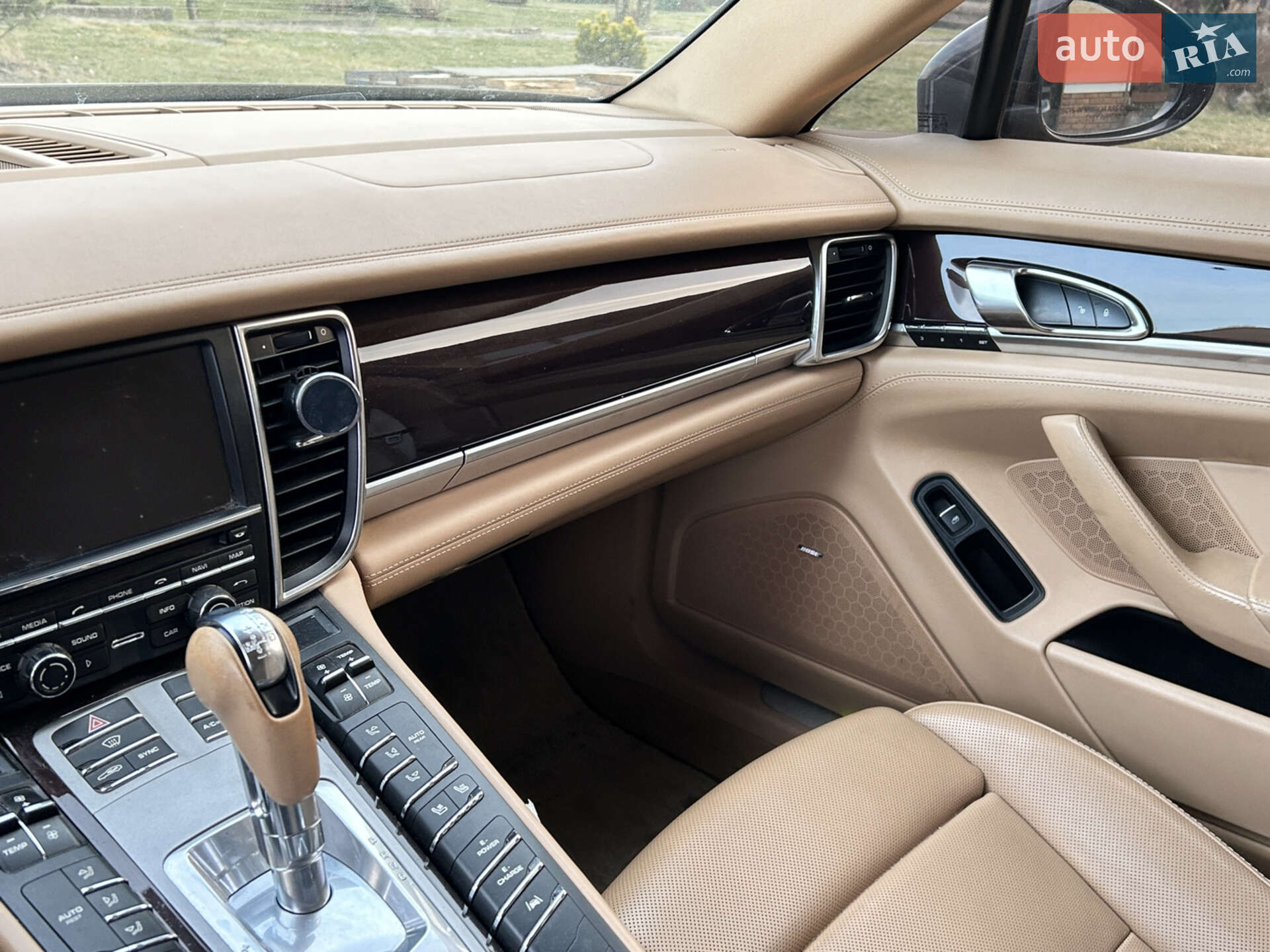 Porsche Panamera 2013 VIN WP0AD2A75EL044050 фото оголошення 13 з 25