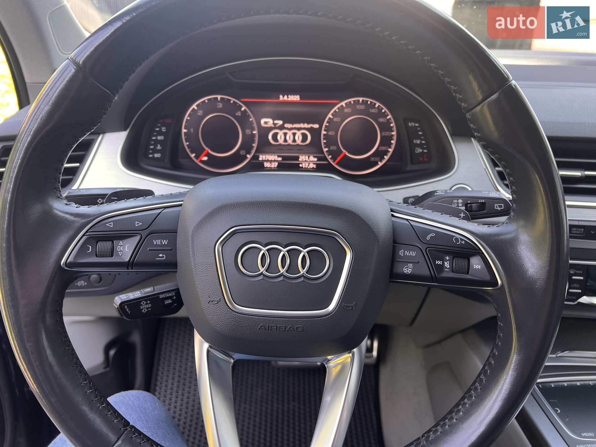 Audi Q7 2018 VIN WAUZZZ4M7KD006367 фото оголошення 5 з 76
