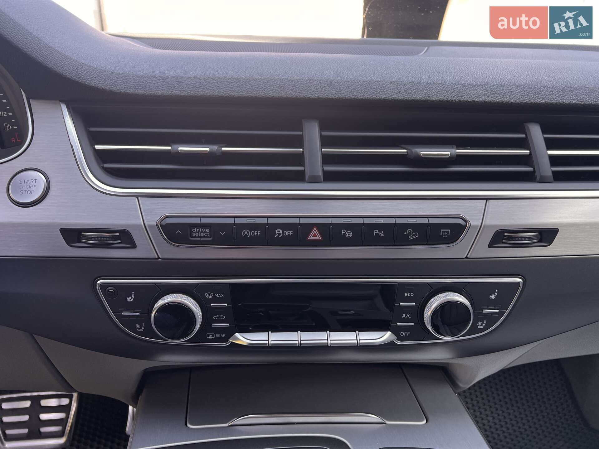 Audi Q7 2018 VIN WAUZZZ4M7KD006367 фото оголошення 6 з 76