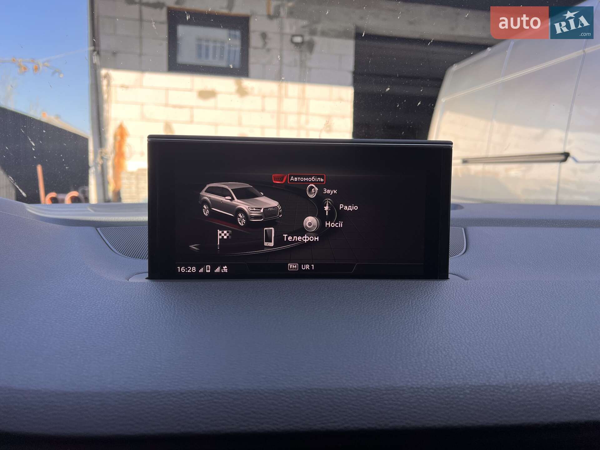 Audi Q7 2018 VIN WAUZZZ4M7KD006367 фото оголошення 9 з 76