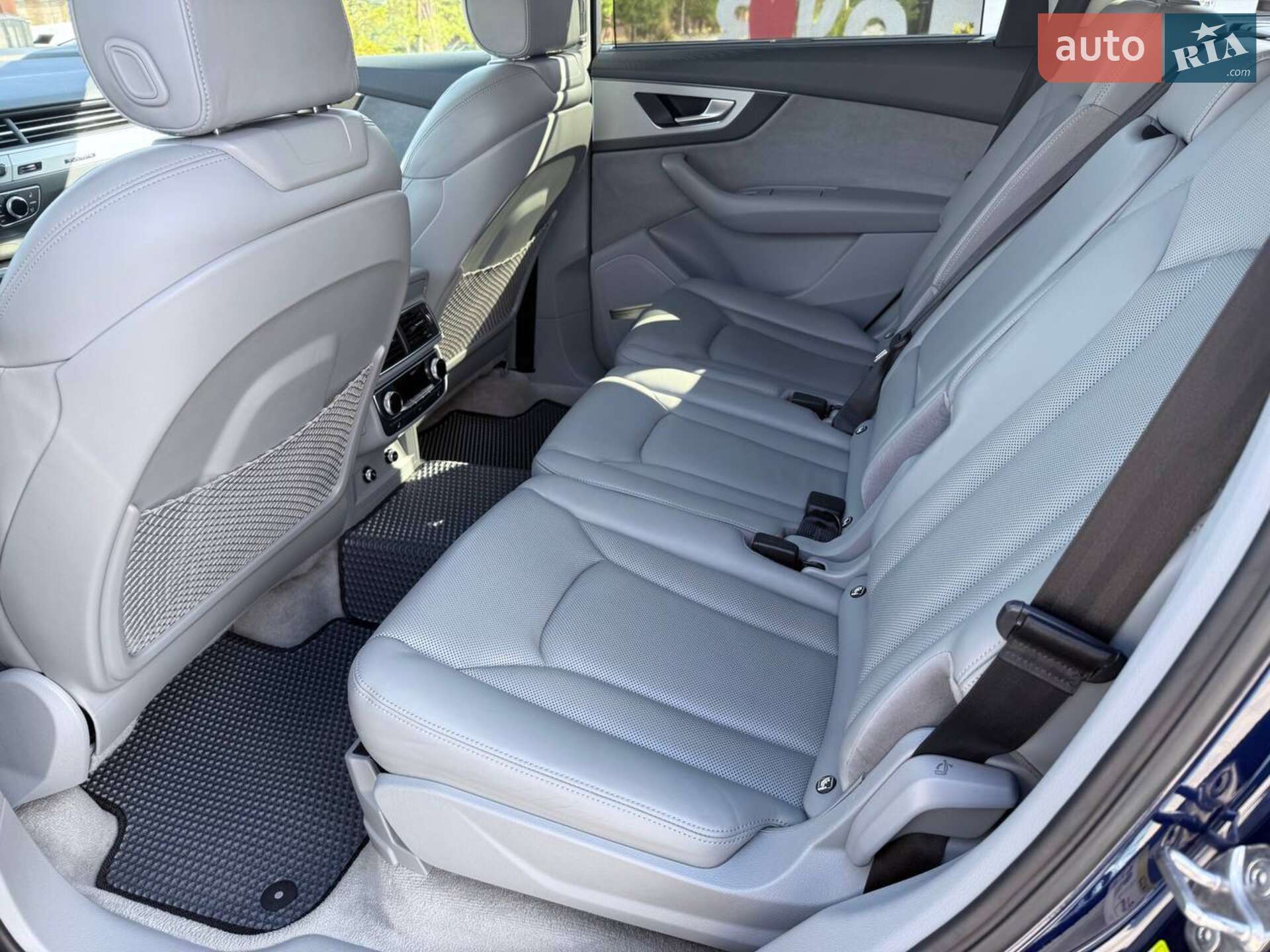 Audi Q7 2018 VIN WAUZZZ4M7KD006367 фото оголошення 45 з 76