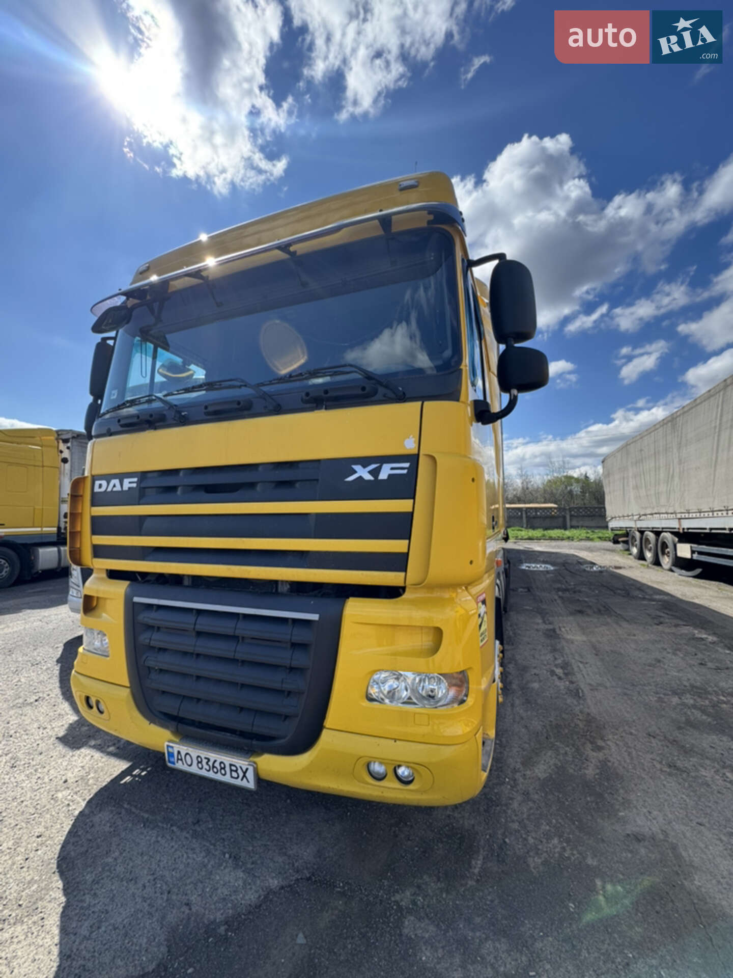 DAF XF 105 2013 VIN XLRTE47MS0E978522 фото оголошення 2 з 18